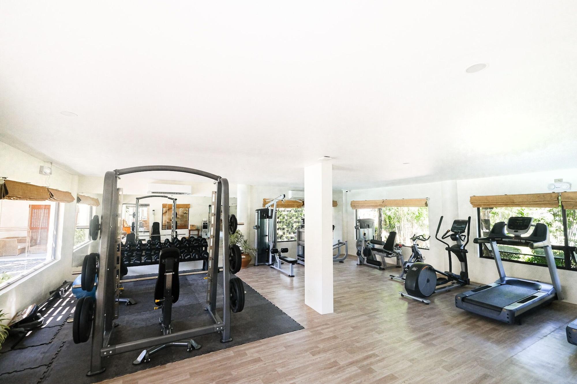 Gimnasio Bluewater Maribago Beach Resort