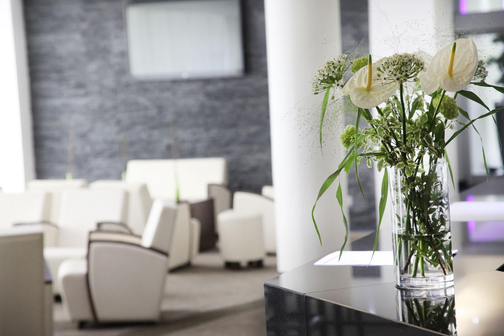 Vista Lobby Mercure Hotel Luedenscheid
