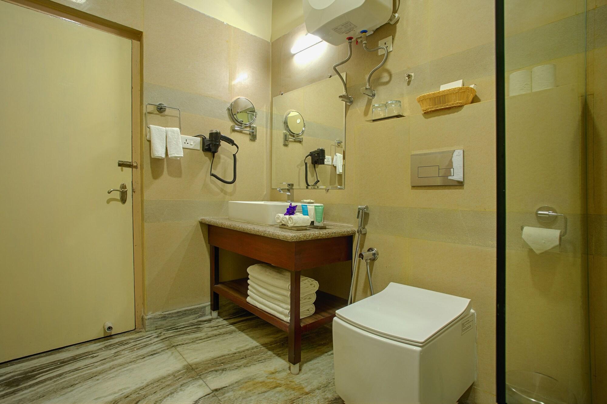 Equipamiento de Habitación The Aryan Regency