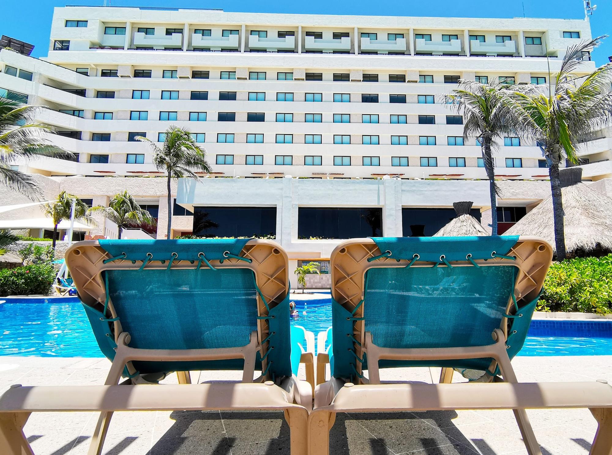 Vista Exterior Royal Solaris Cancun - All Inclusive