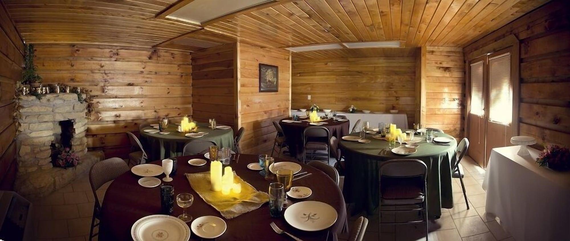 Restaurant Black Bear Lodge Motel