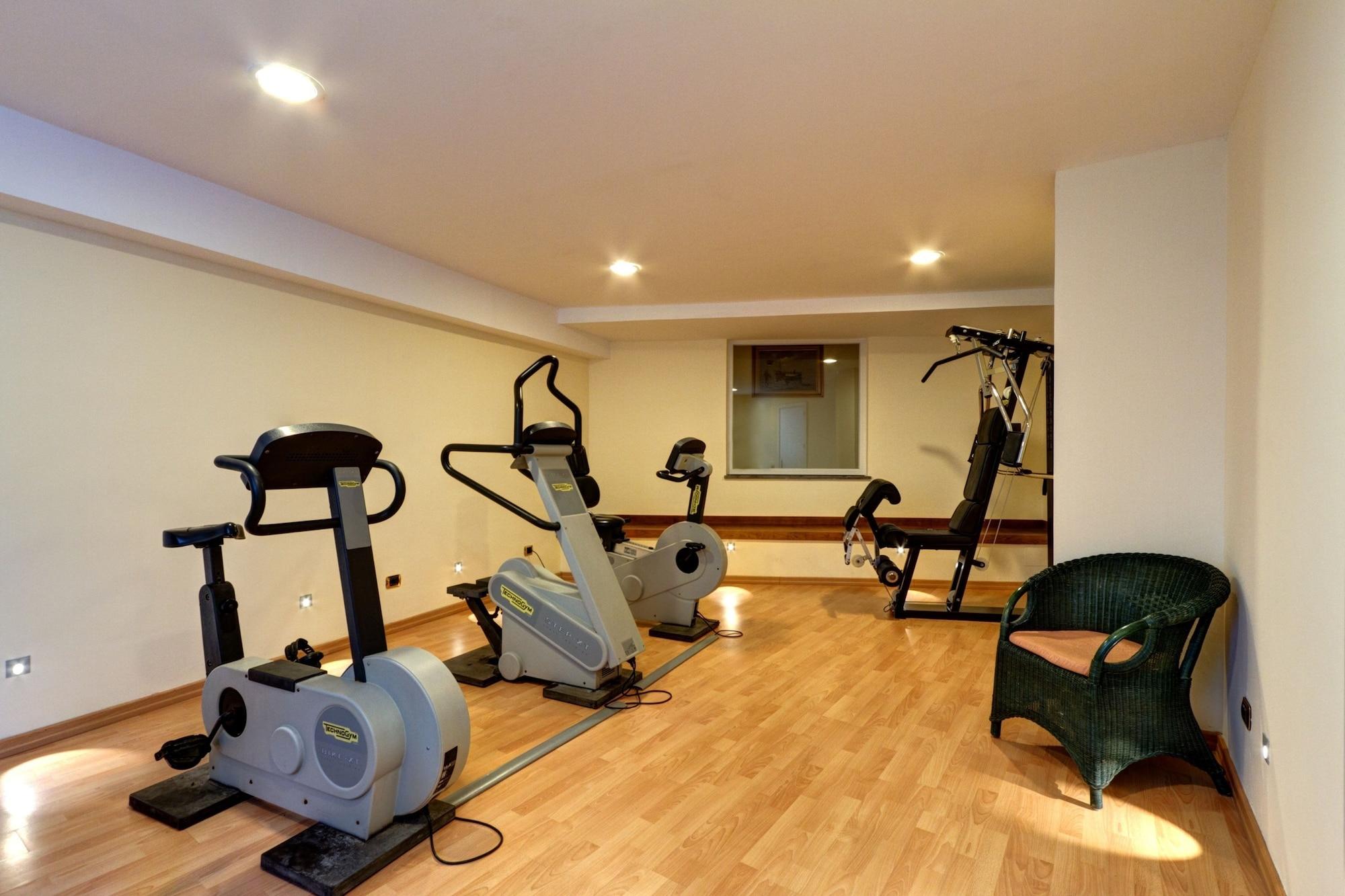 Gimnasio Grand Hotel President