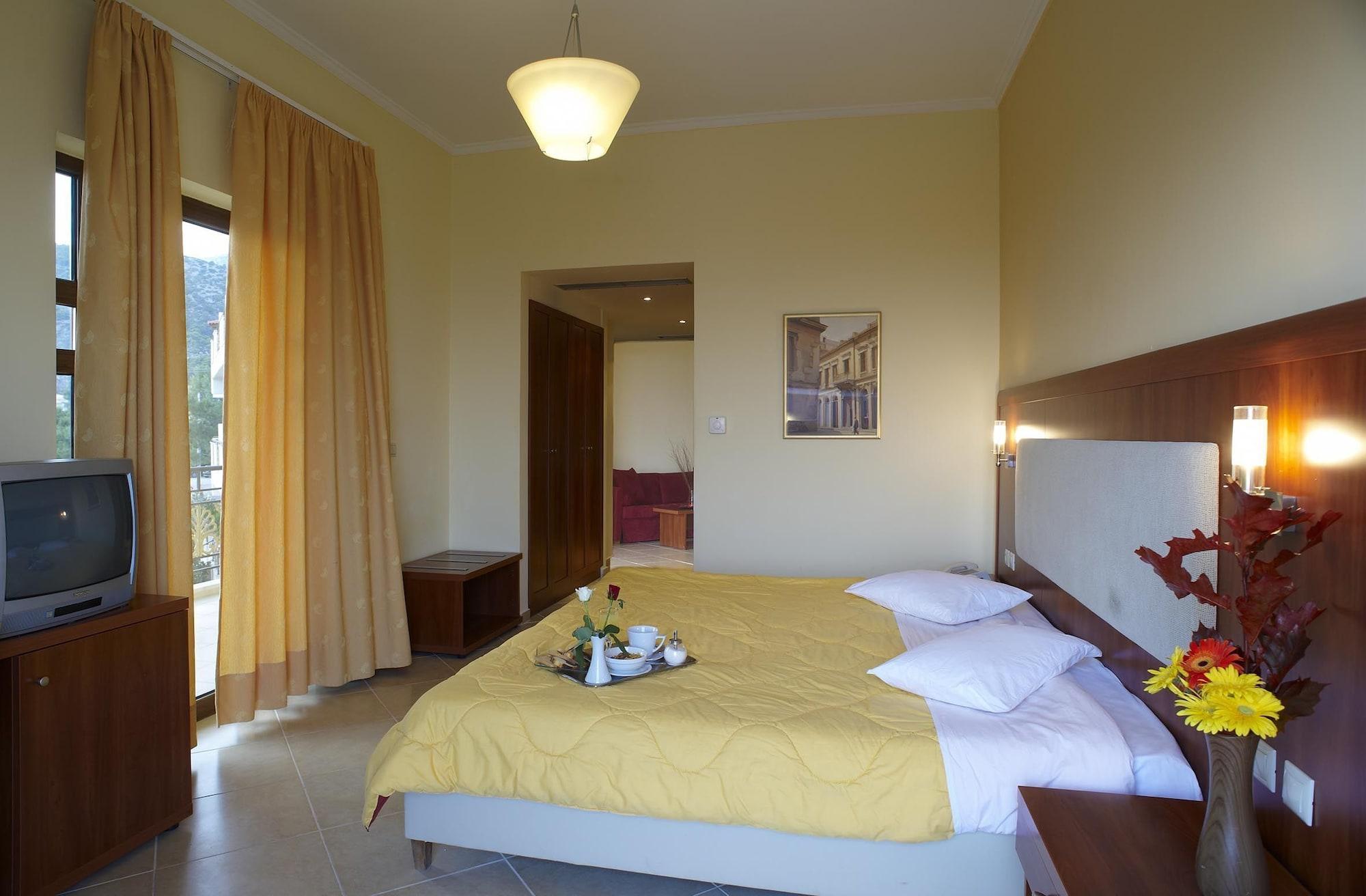 Habitación Parnis Palace Hotel Suites