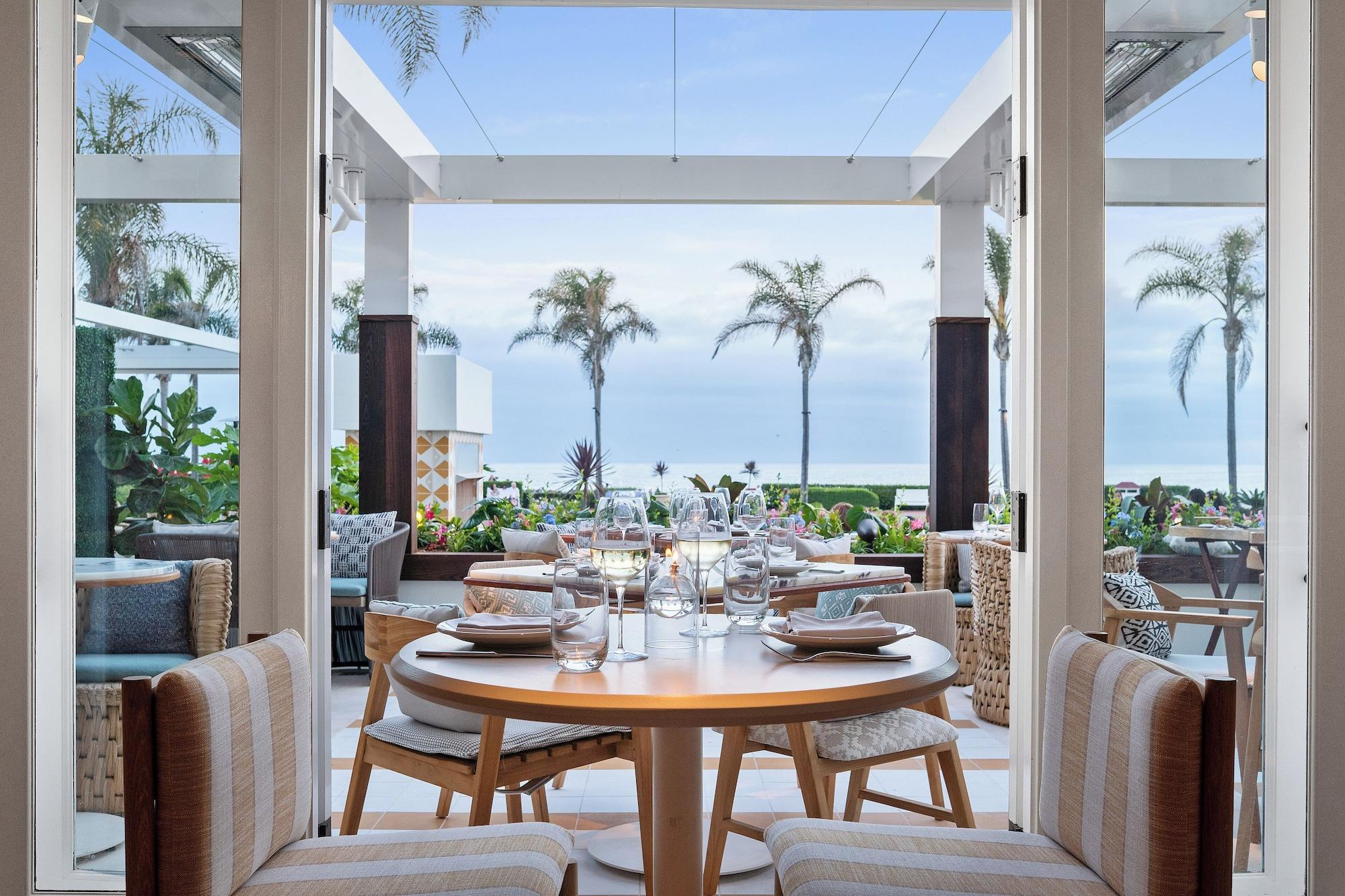 Restaurant Beach Village at The Del, LXR Hotels & Resorts