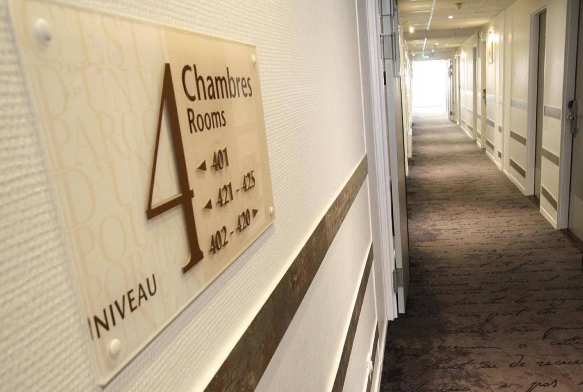 Set de Habitación Kyriad Tours - Saint Pierre des Corps Gare