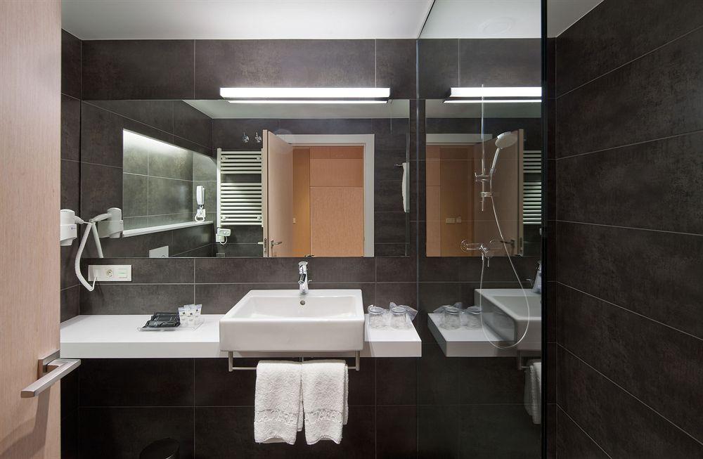 Set de Habitación Sercotel Hola Tafalla