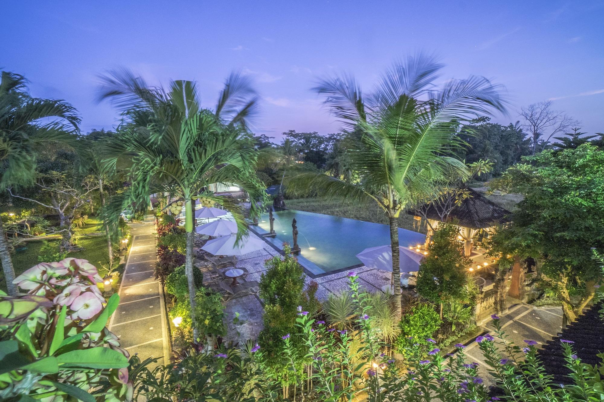 Vista Exterior Cendana Resort & Spa