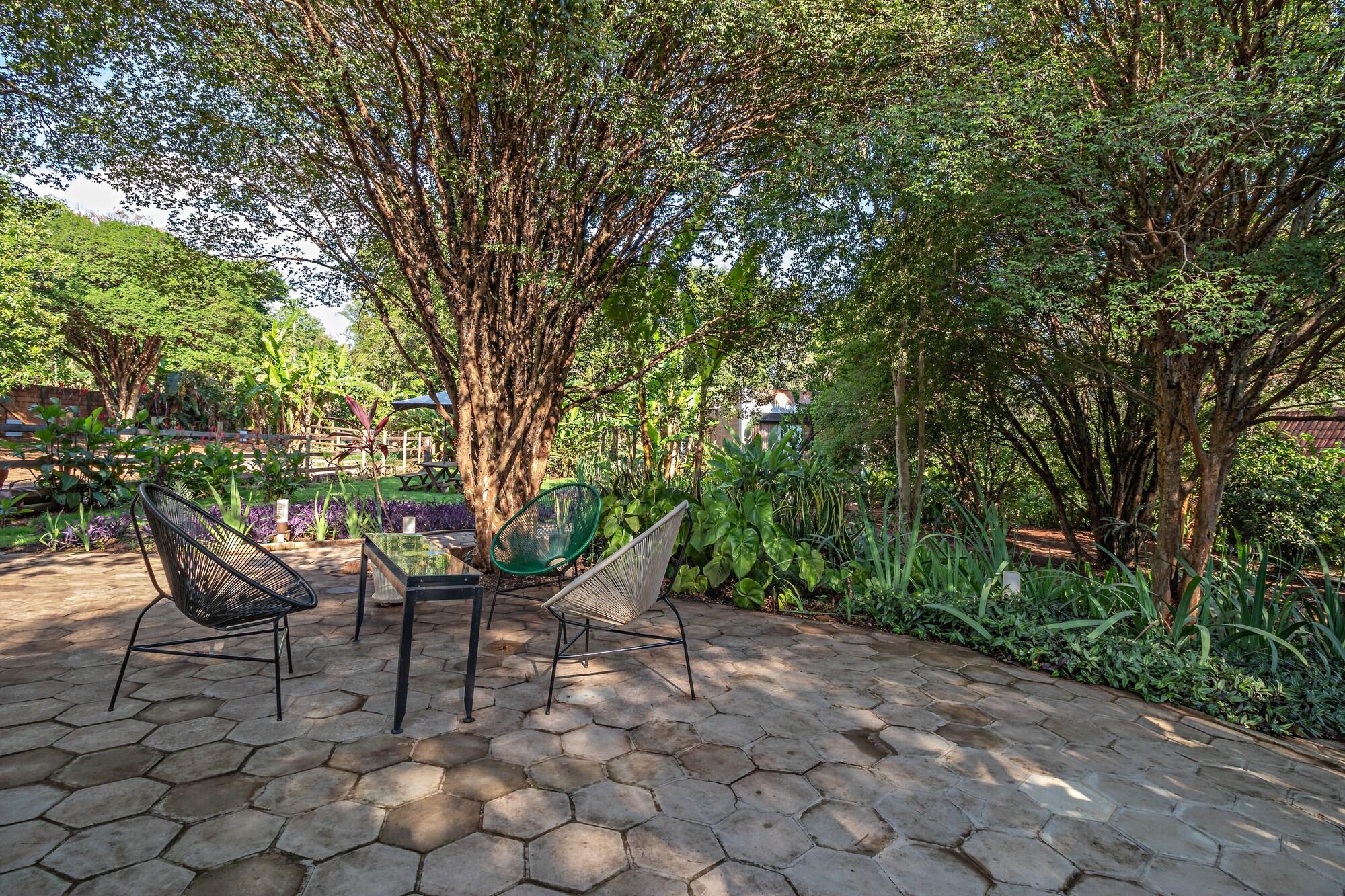 Comodidades do estabelecimento Suítes no Quintal