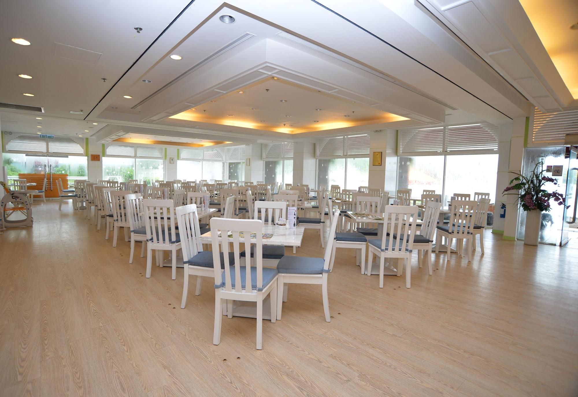 Restaurant Silvermine Beach Resort