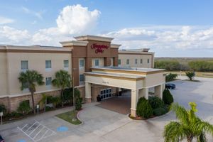 Alojamiento - Hampton Inn Alice