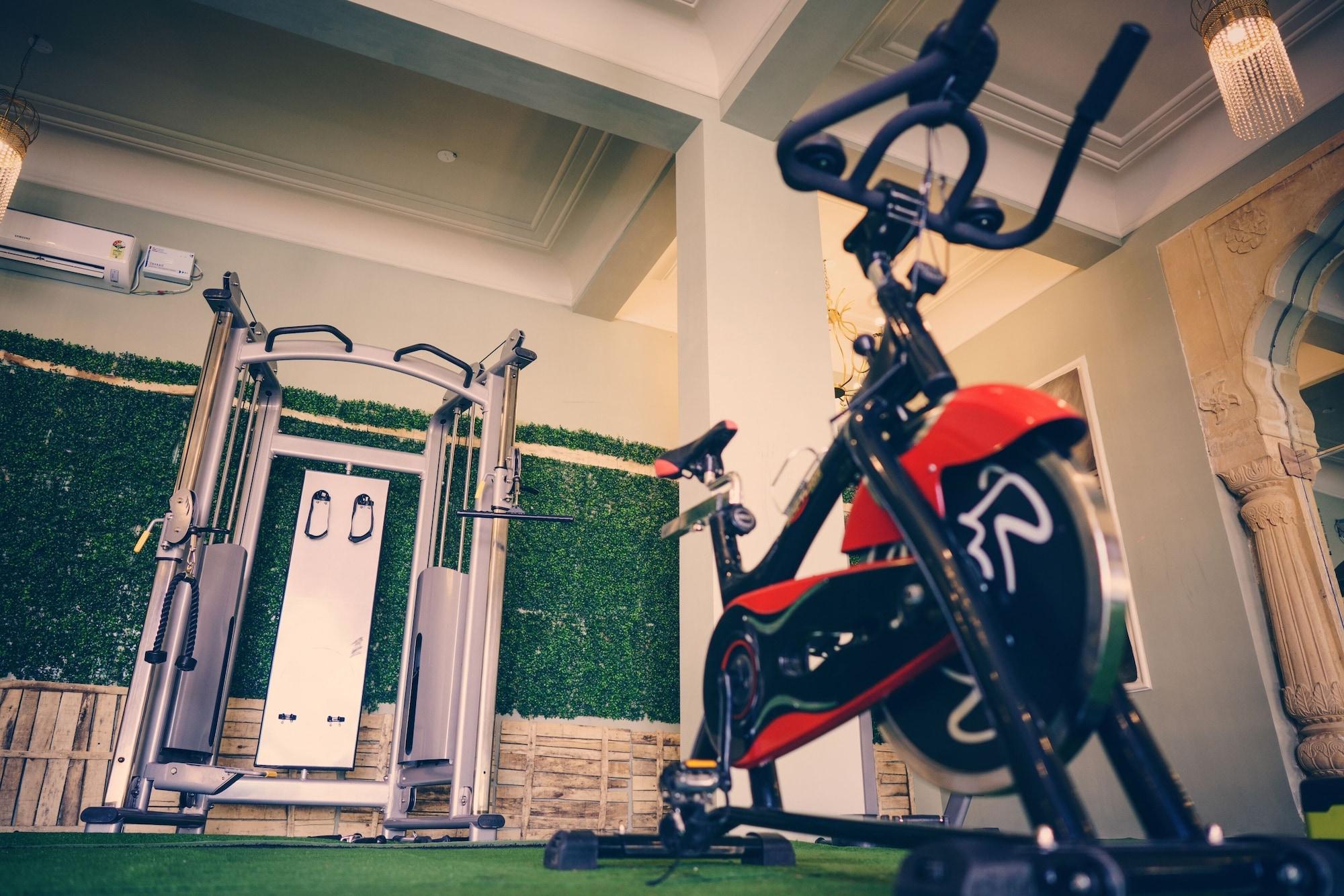 Gimnasio Hotel Jaisalkot
