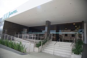 Alojamiento - H2 Hotel