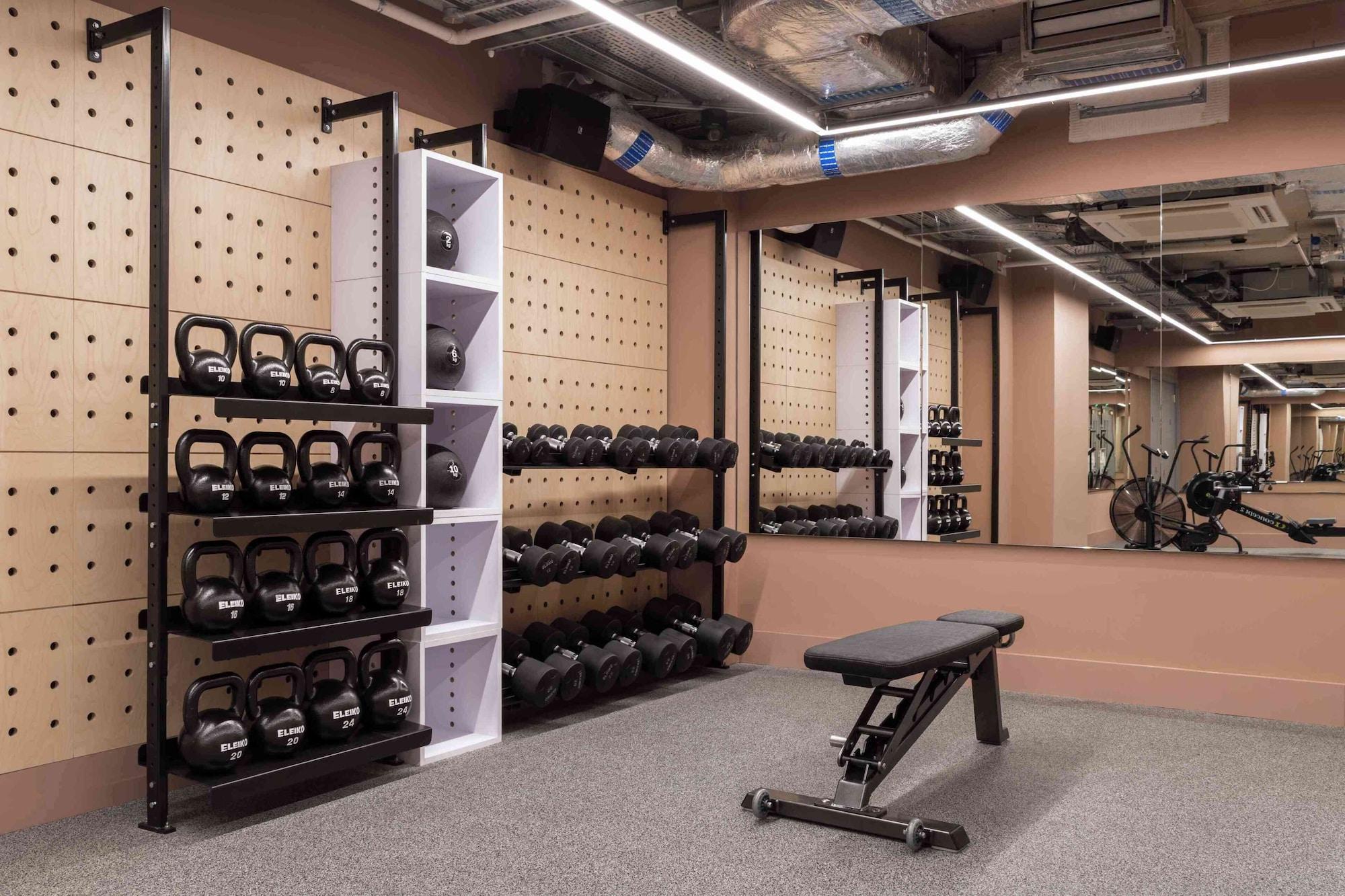 Gimnasio Zanzibar Locke