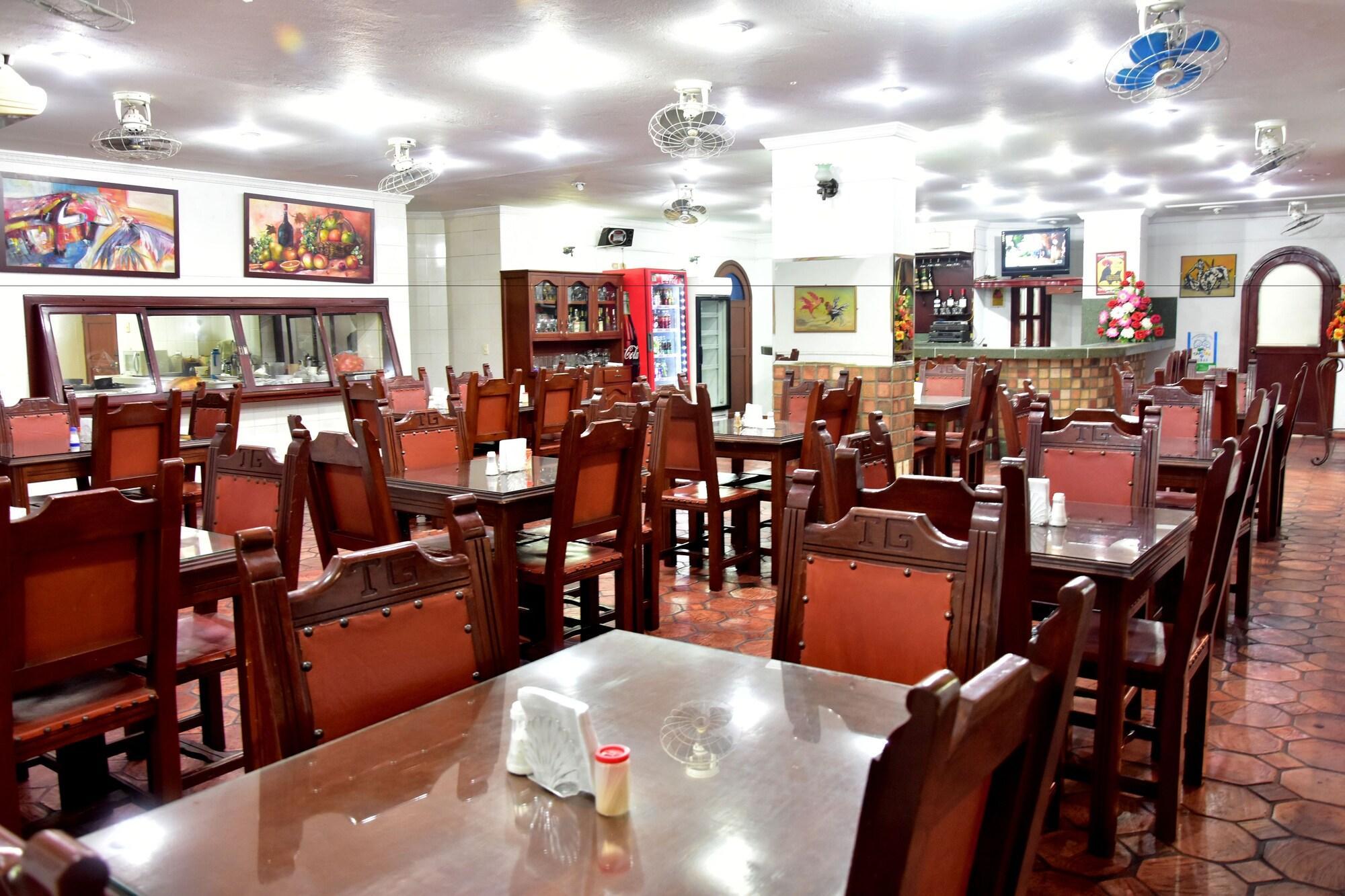Bar/Salón Hotel Zaraya