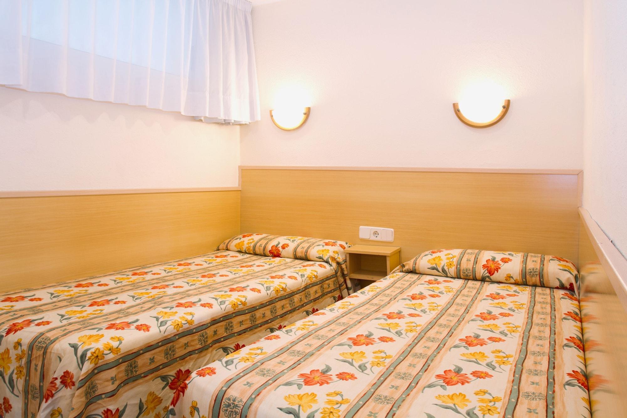 Habitación Apartamentos Los Peces Rentalmar