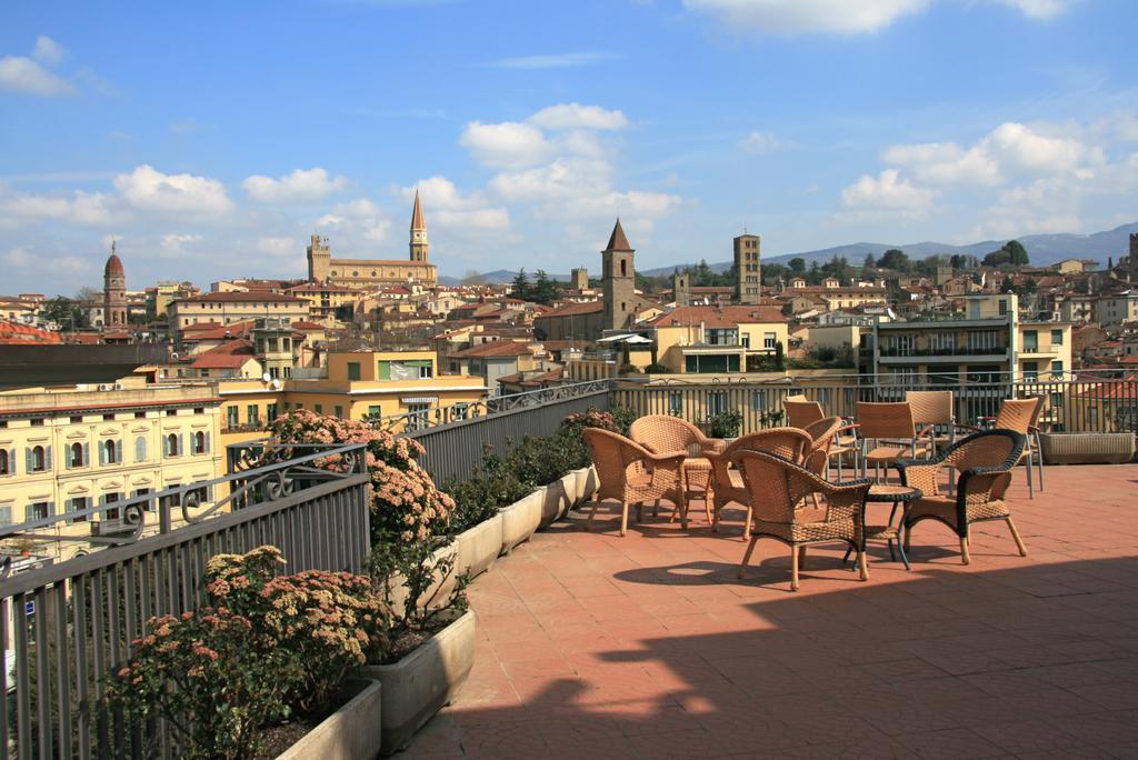 Vista Exterior Hotel Continentale