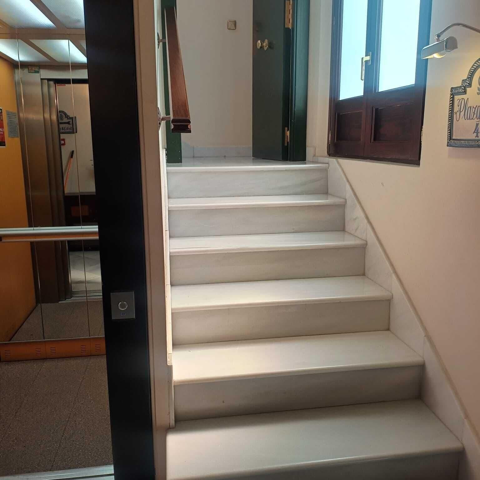 Varios Hotel Plaza Nueva