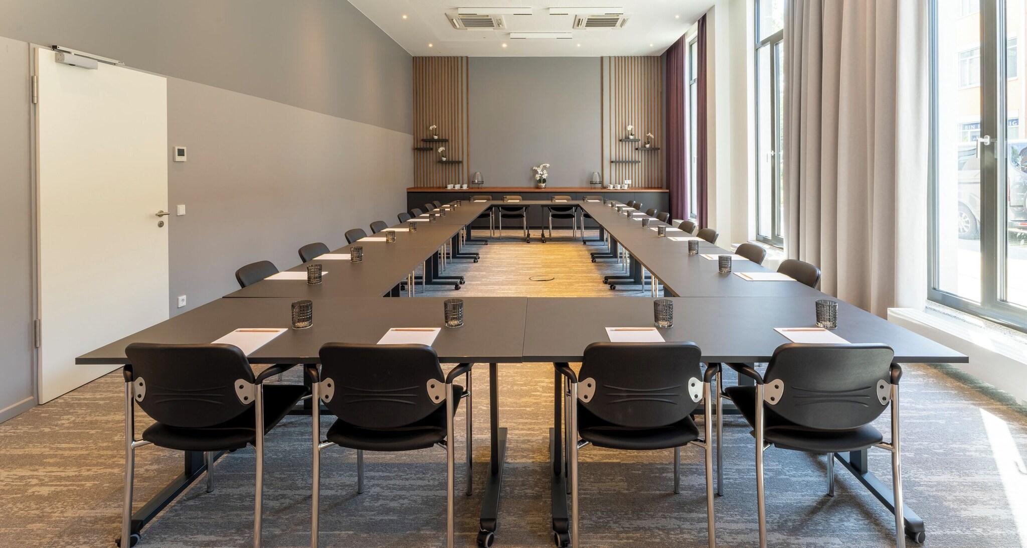 Bar/Salón Plaza Premium Muenchen