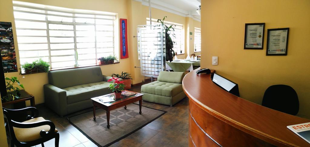 Vista Lobby Teusaquillo Boutique Hotel