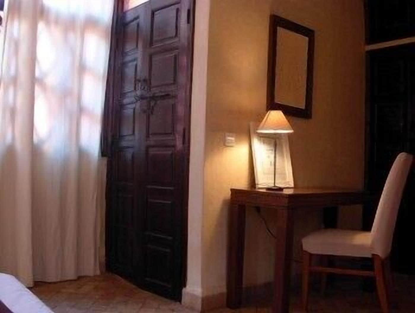 Set de Habitación Riad Aderbaz