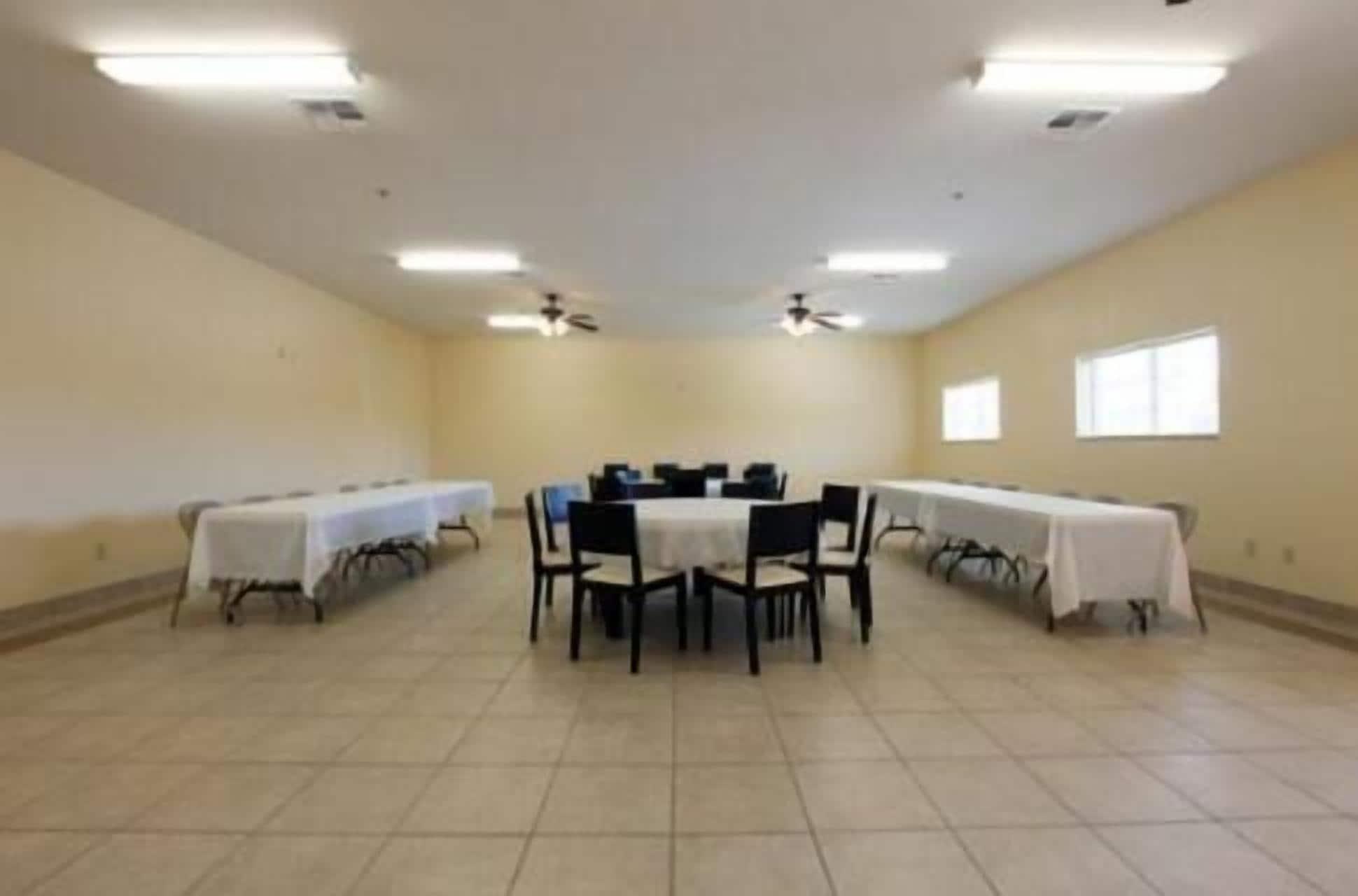 Sala de Reuniones Guest Inn San Benito Harlingen