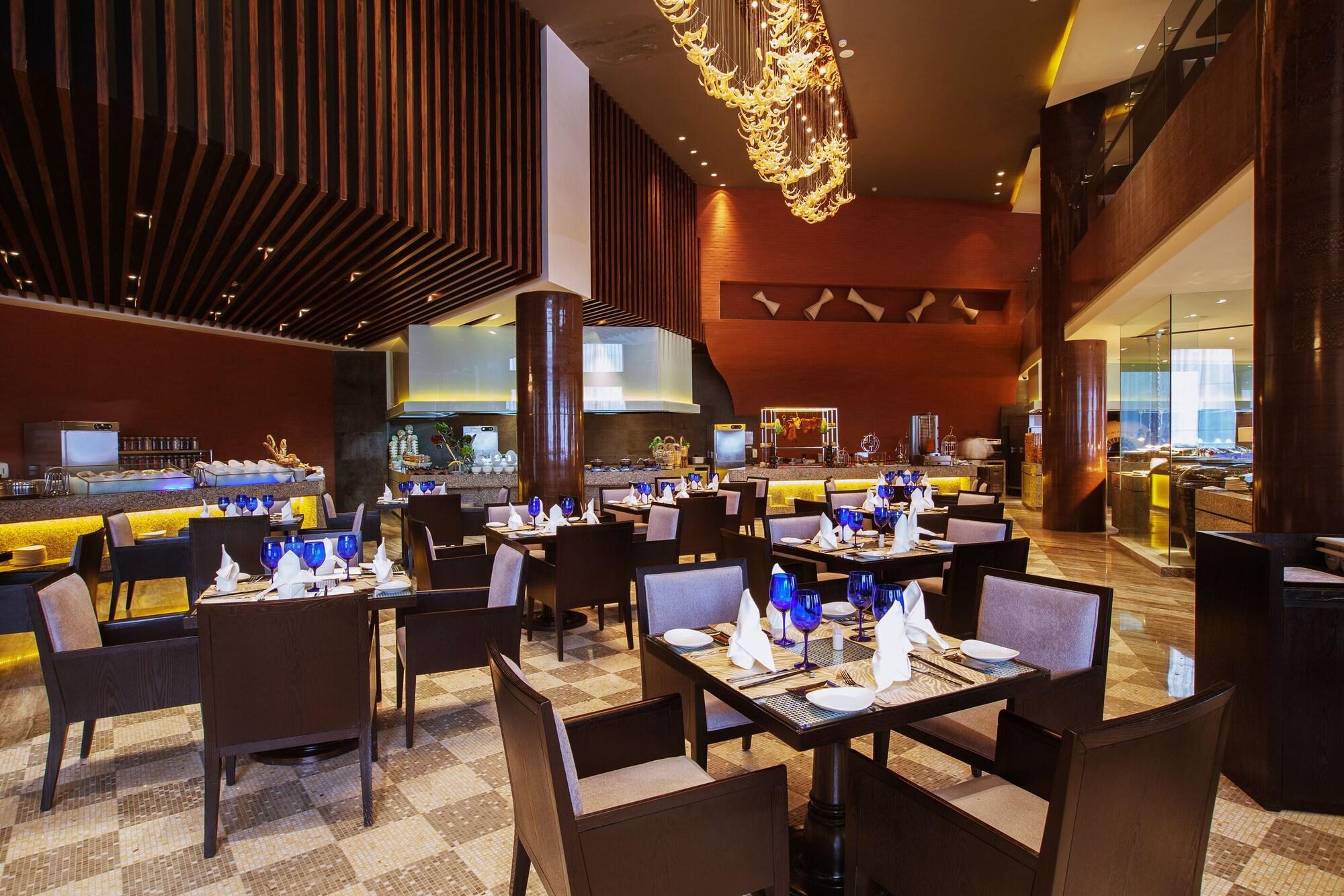 Restaurant Universal Hotel Urumqi