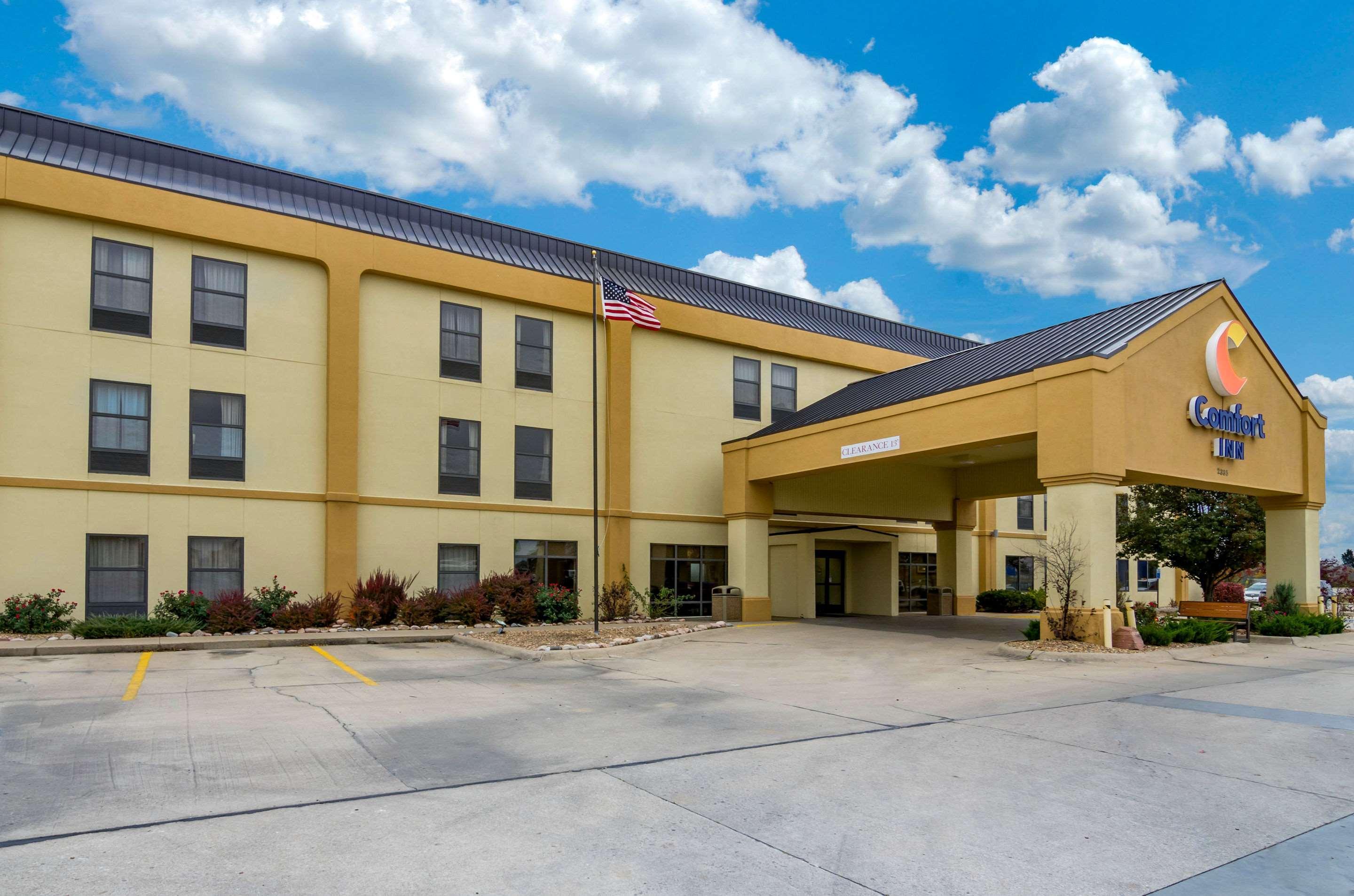 Vista Exterior Comfort Inn Ottawa