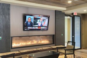 Alquiler Vacacional - Luxury 1 bd Apartment~Min To New Metro/DC/DCA/OldTown/Free Garage Parking/Wifi