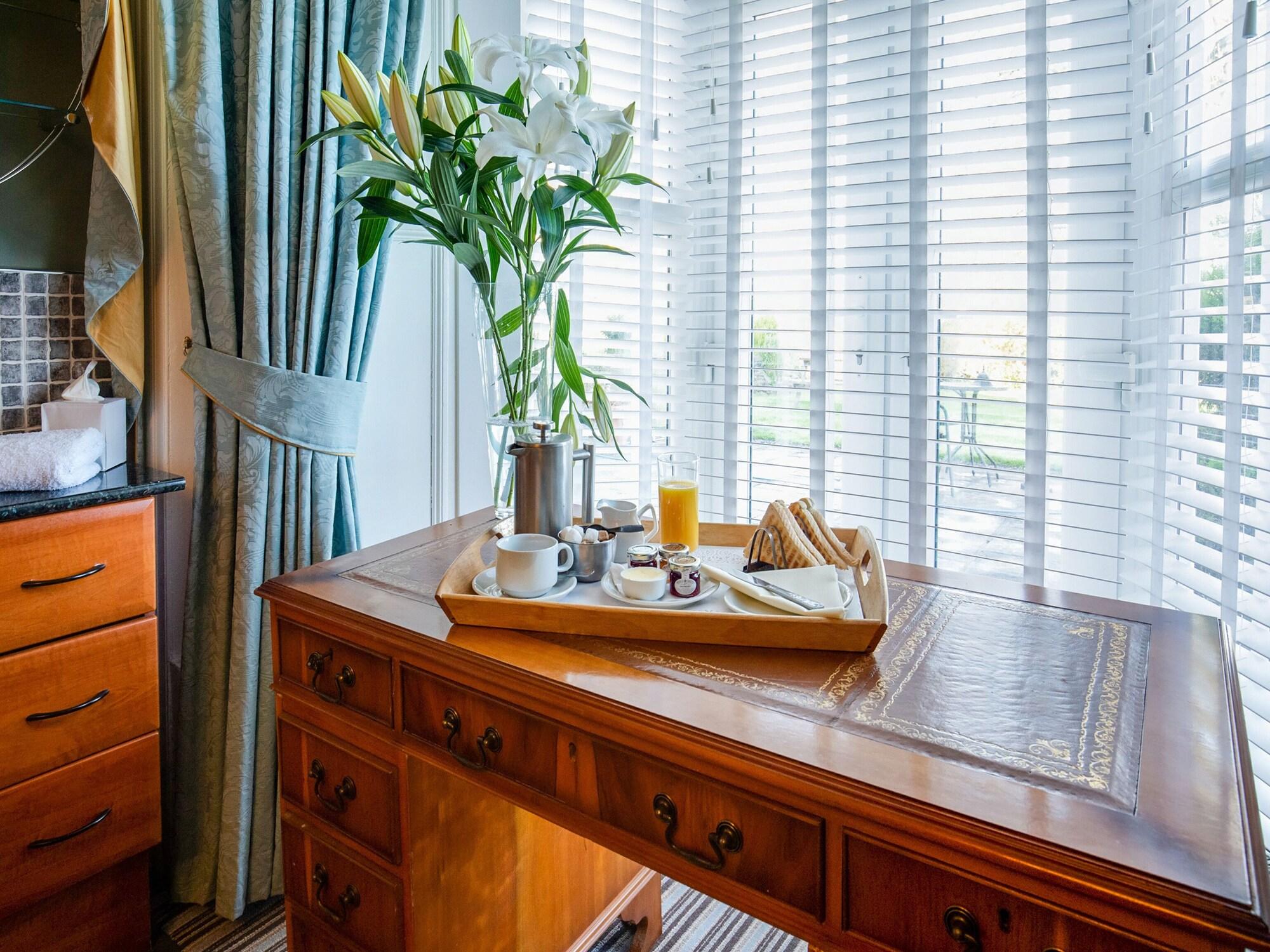 Set de Habitación OYO Lamphey Hall