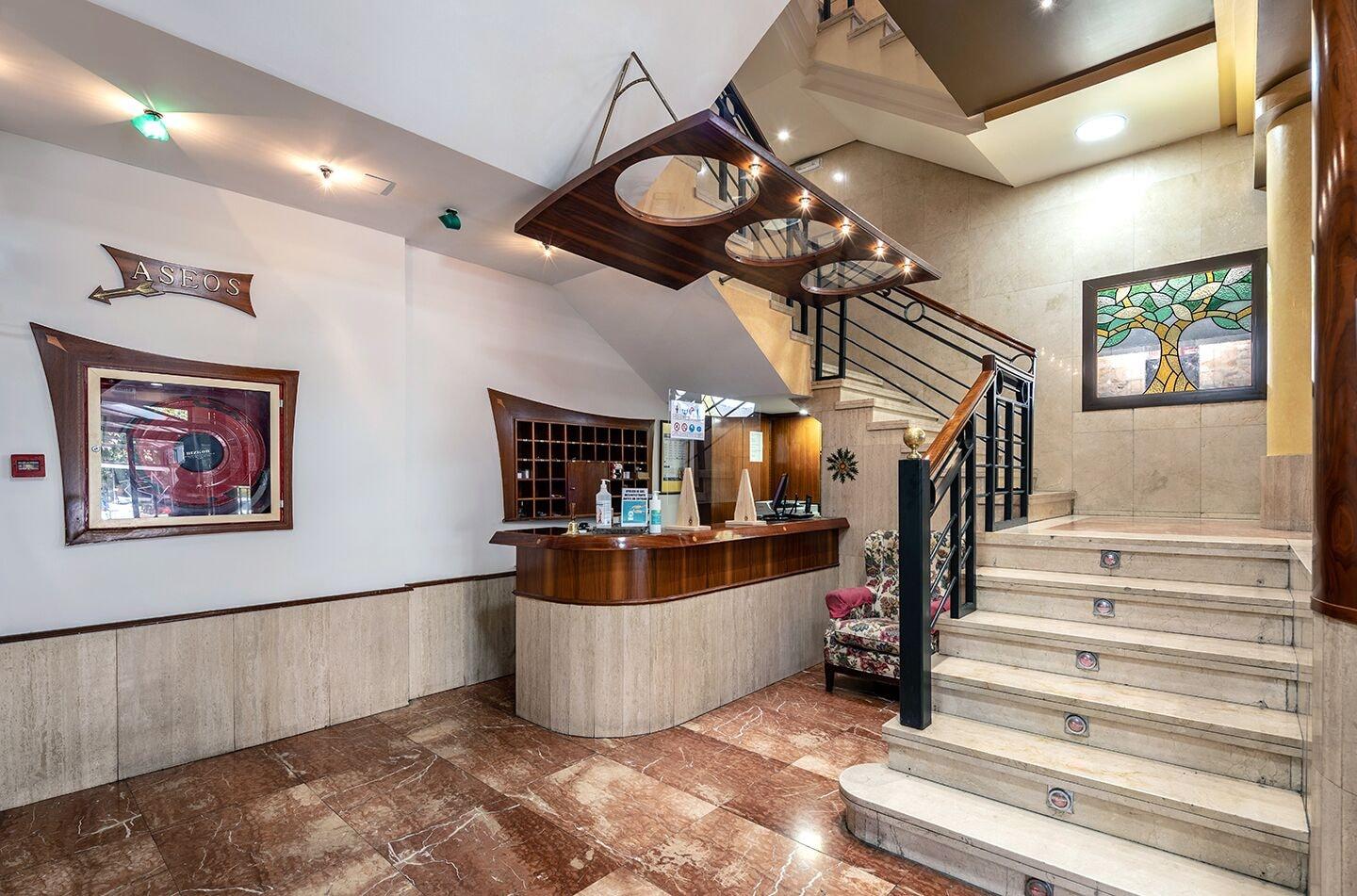 Vista Lobby Hotel Torrebillela