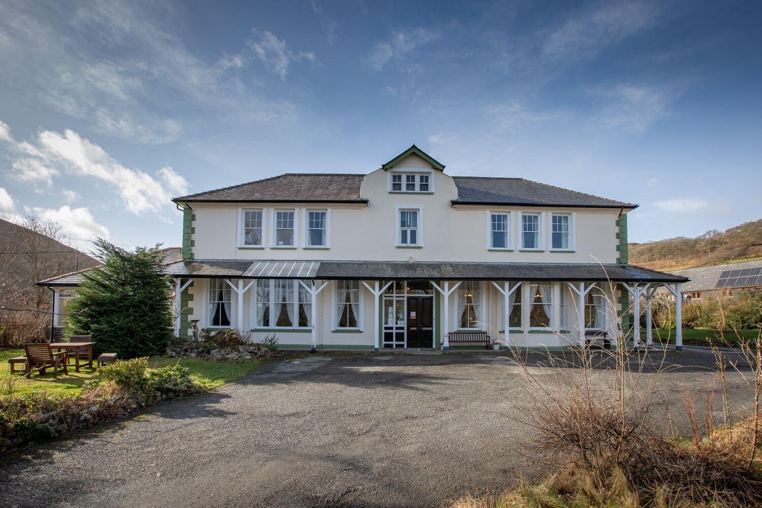 Vista Exterior Elan Valley Hotel