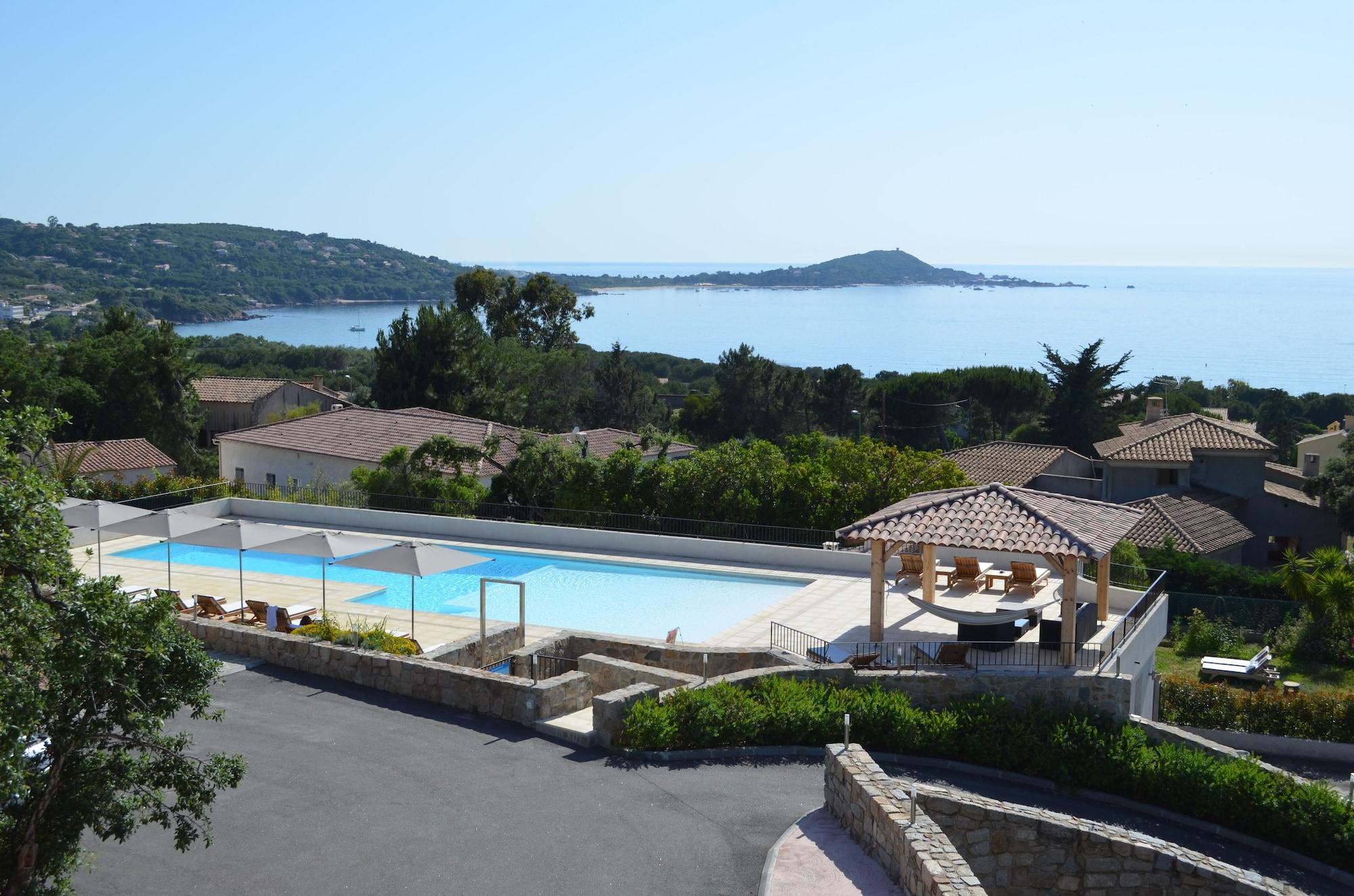 Playa Kallisté Hôtel & Résidence