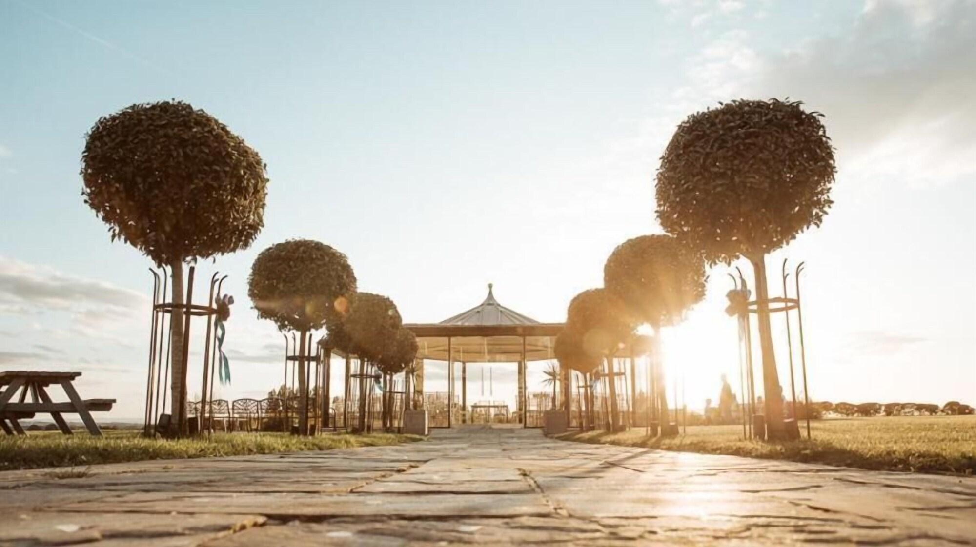 Playa Kings Croft Hotel