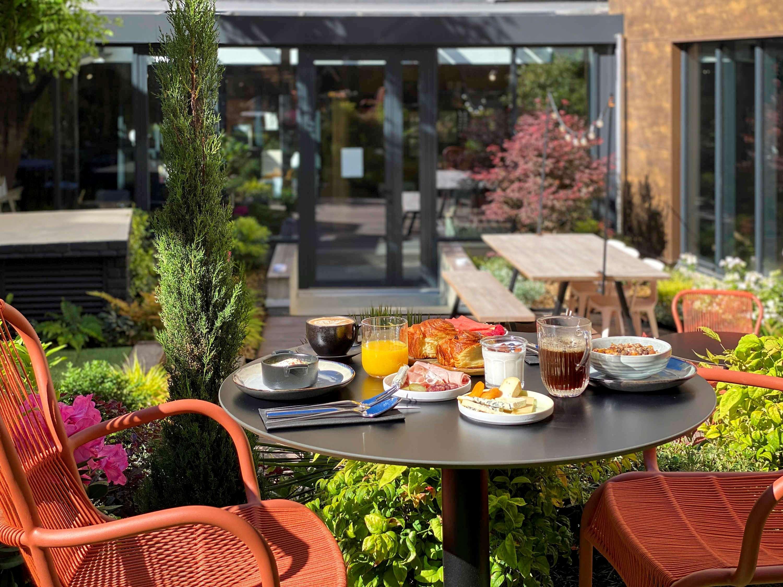Vista Exterior Tribe Paris Batignolles