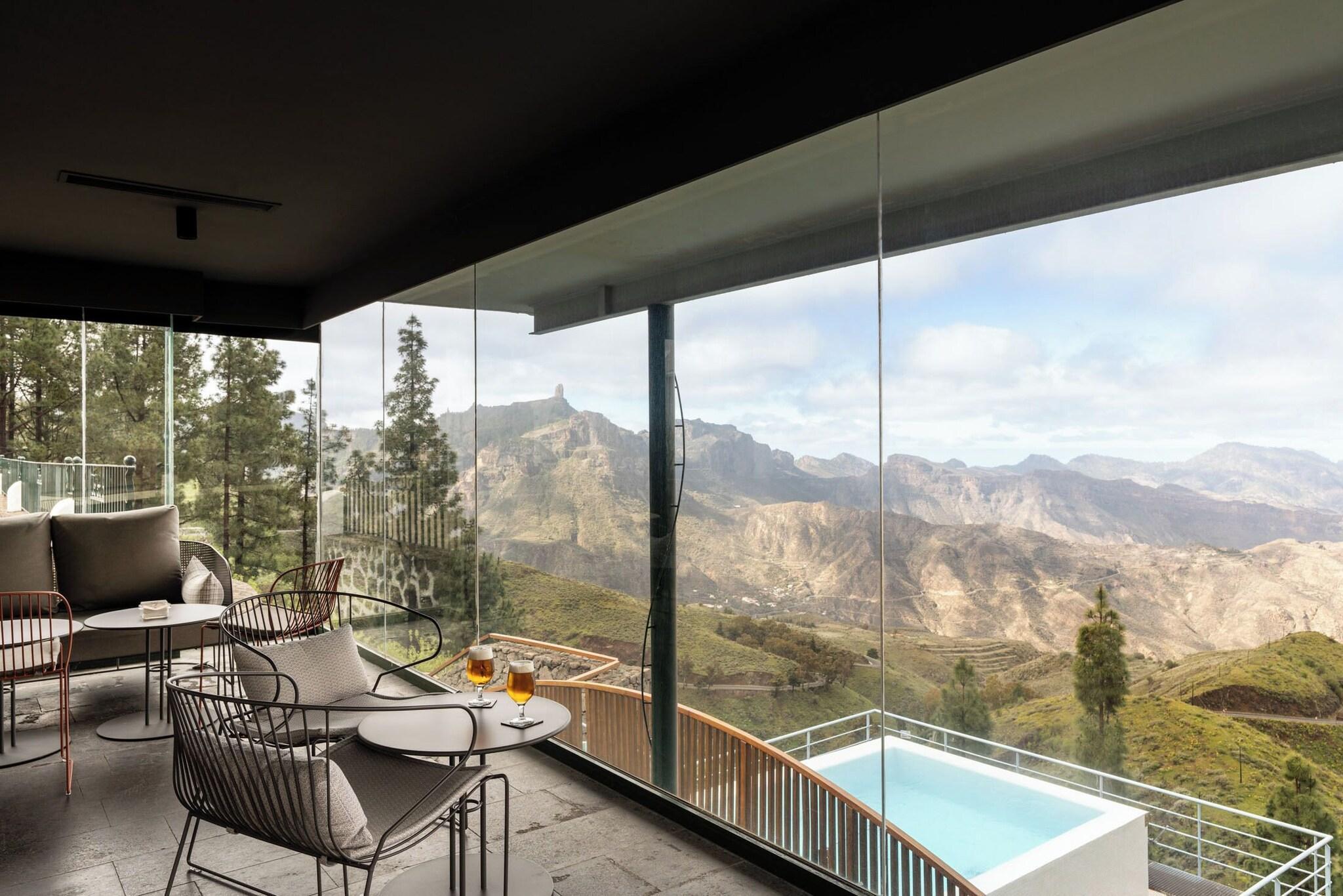 Bar/Salón Parador de Cruz de Tejeda