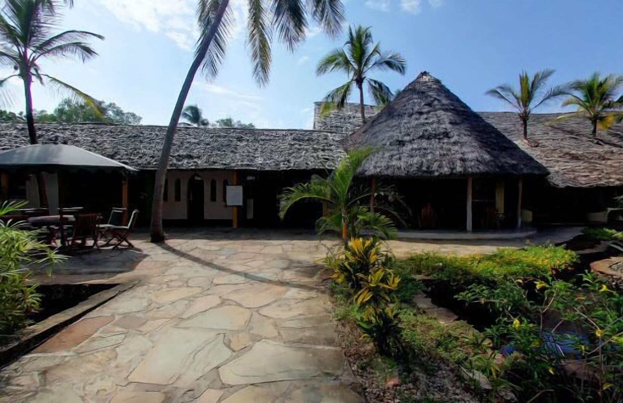 Vista Exterior Turtle Bay Beach Club