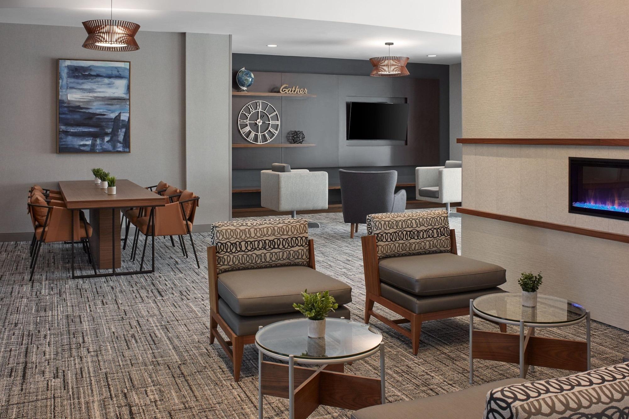 Vista Lobby Courtyard by Marriott Mississauga - Airport Corporate Centre West