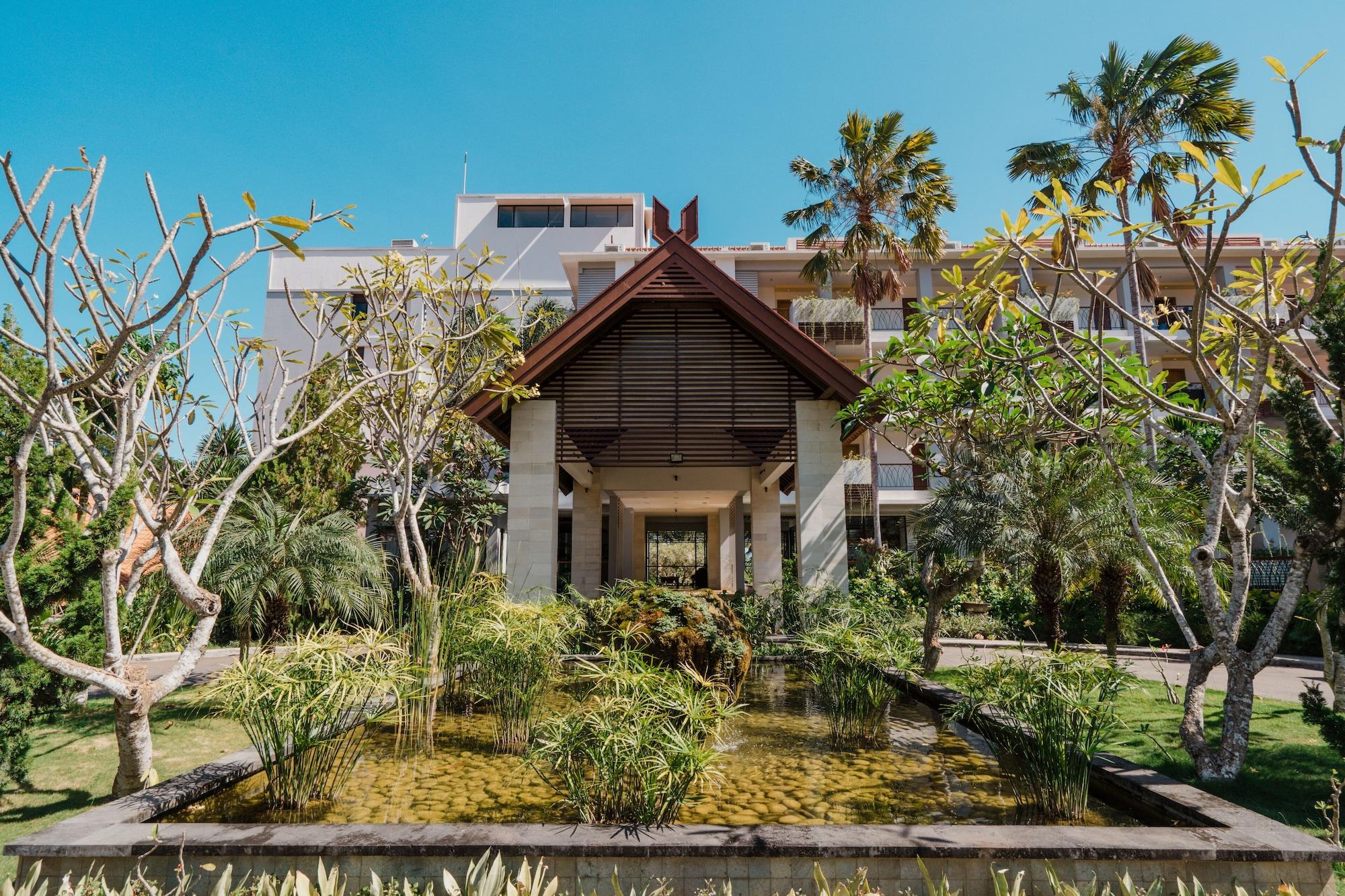 Vista Exterior Bintang Flores Hotel