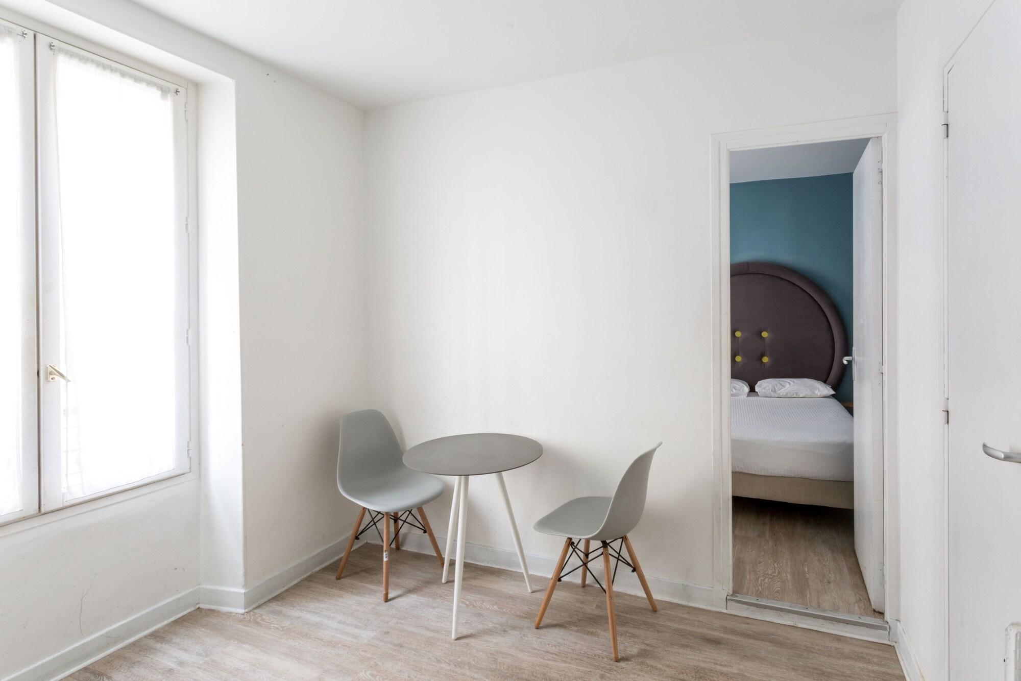 Set de Habitación Hotel Eiffel XV