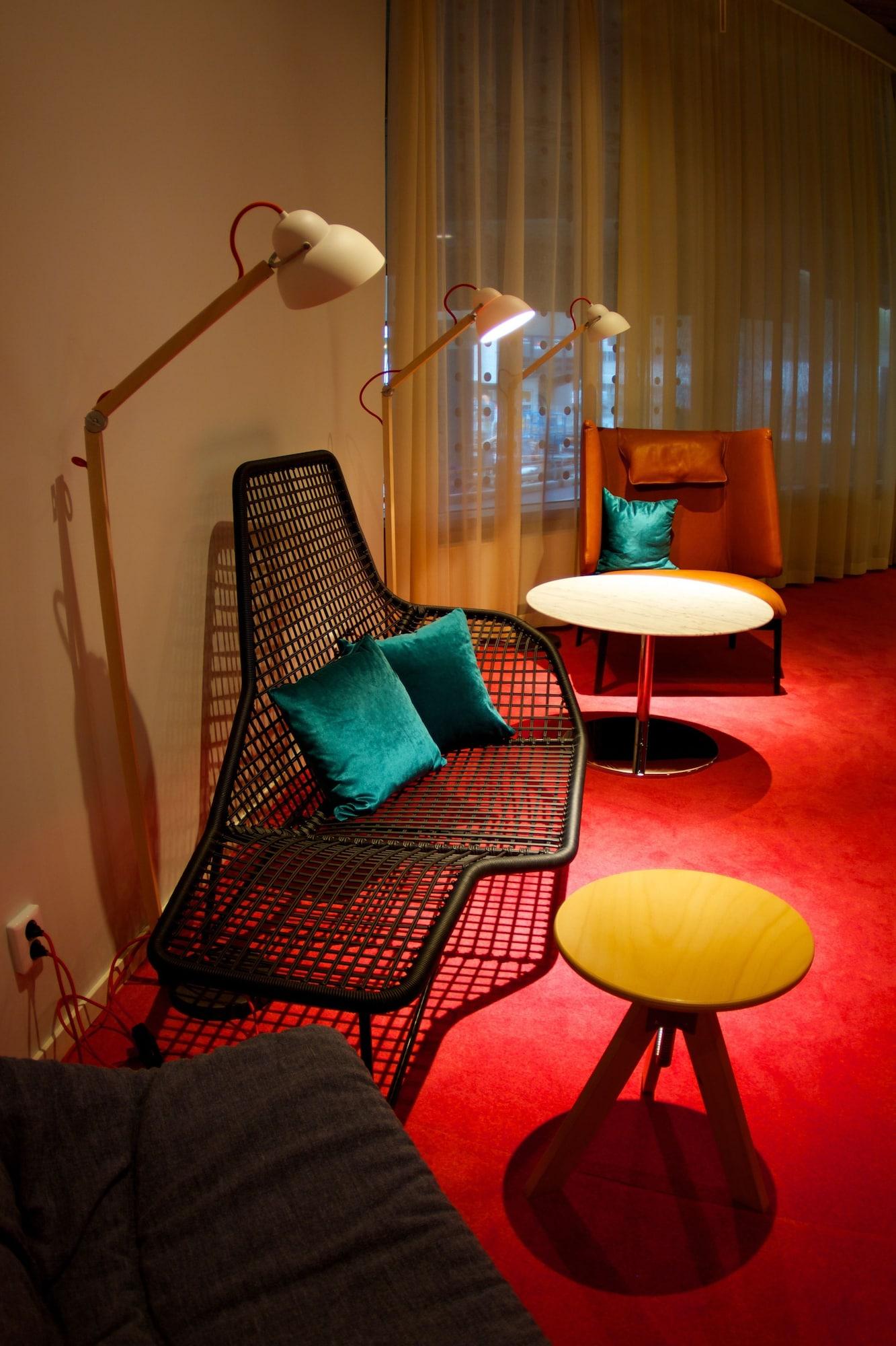Vista Lobby Bo Hotel