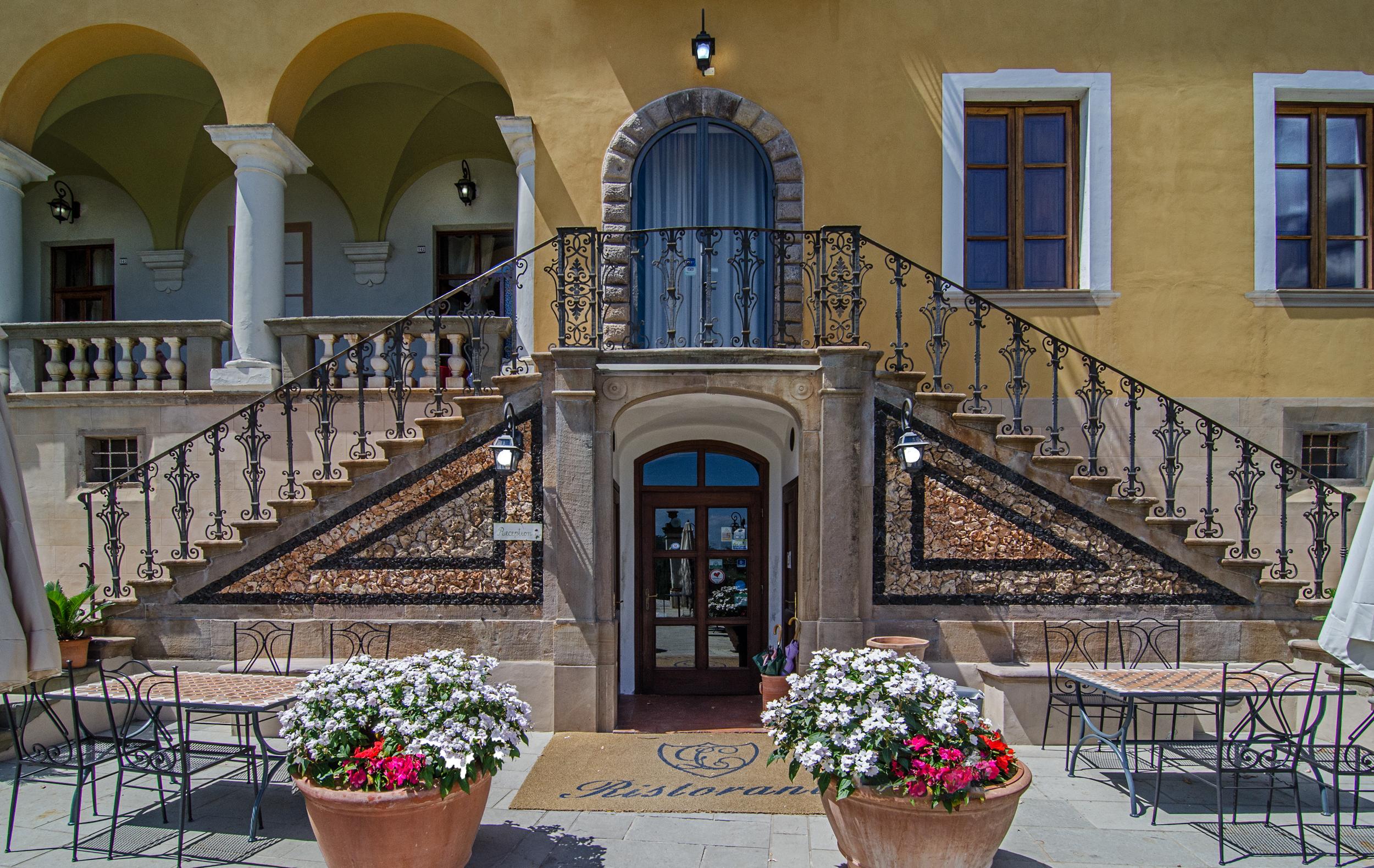 Vista Lobby Hotel Villa Cheli