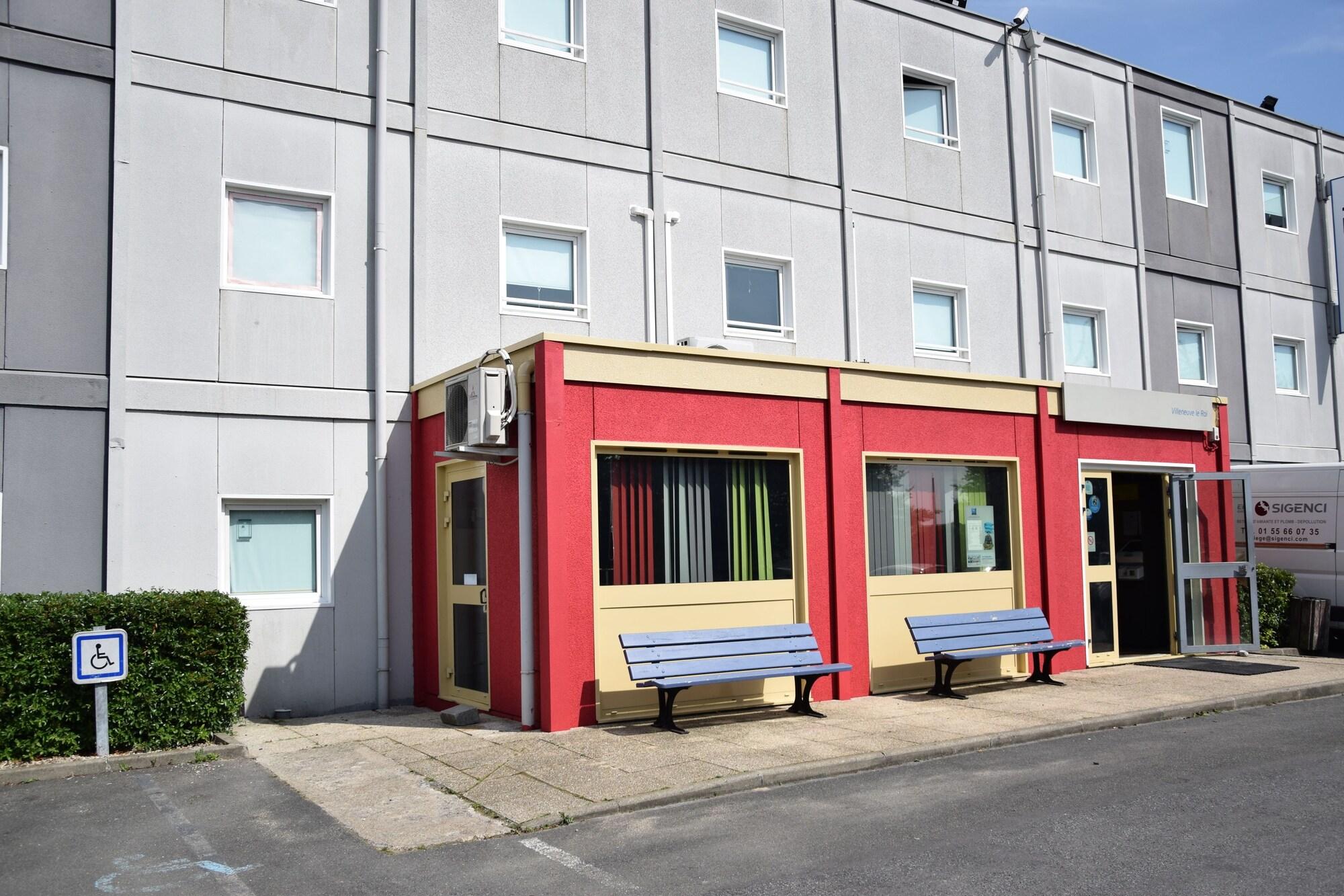 Vista Exterior Hotel Design Booking