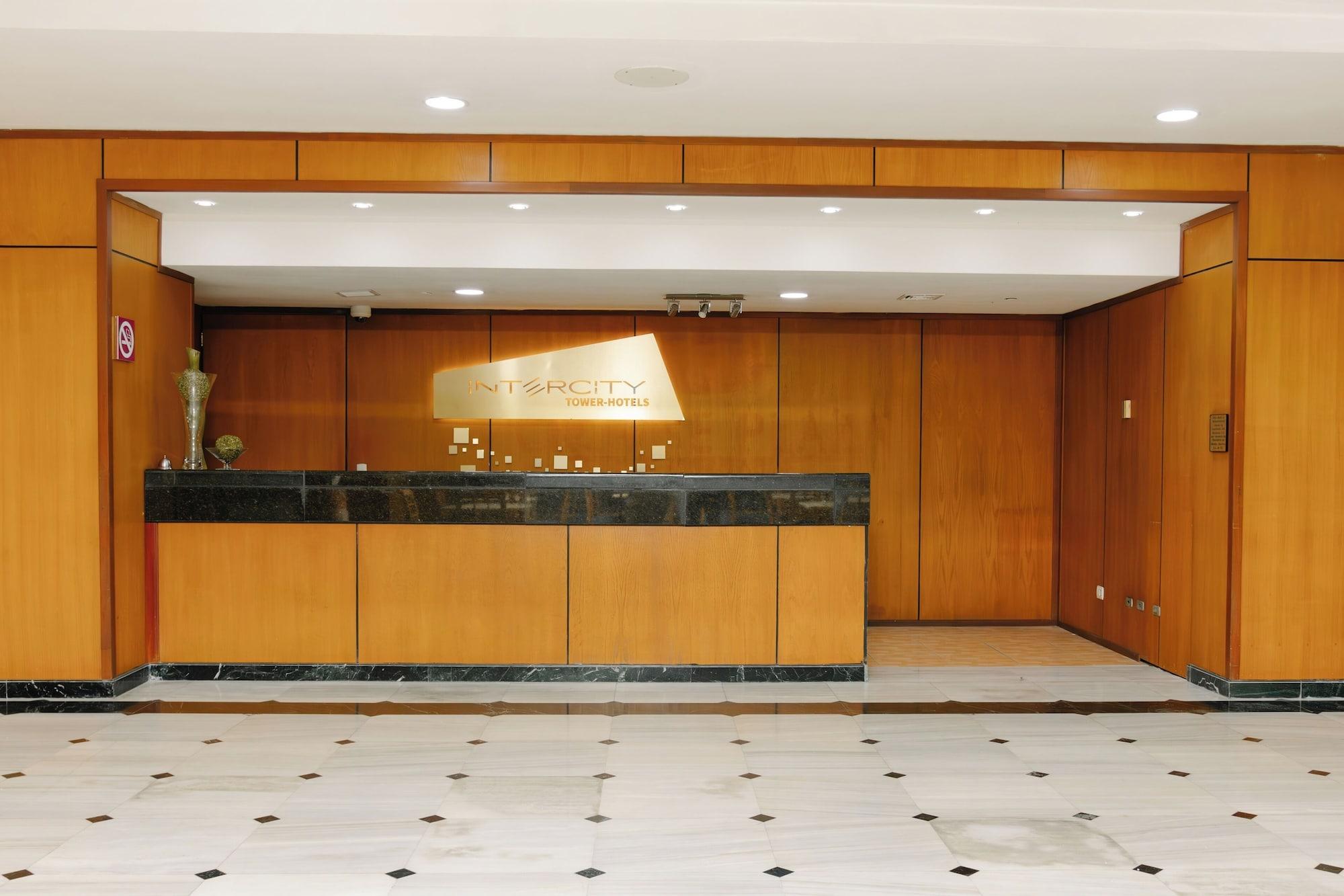 Vista Lobby Intercity Tower