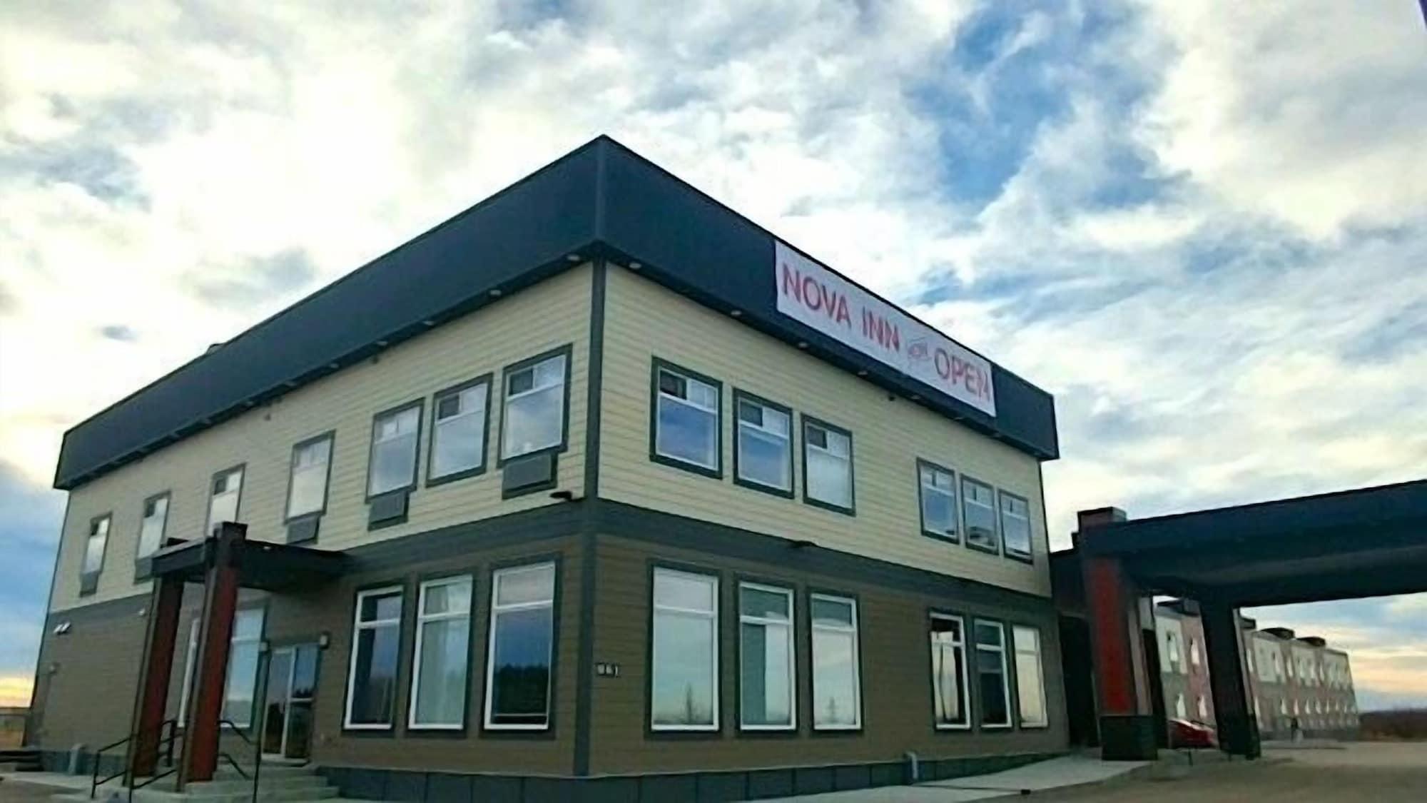 Varios Nova Inn Wabasca