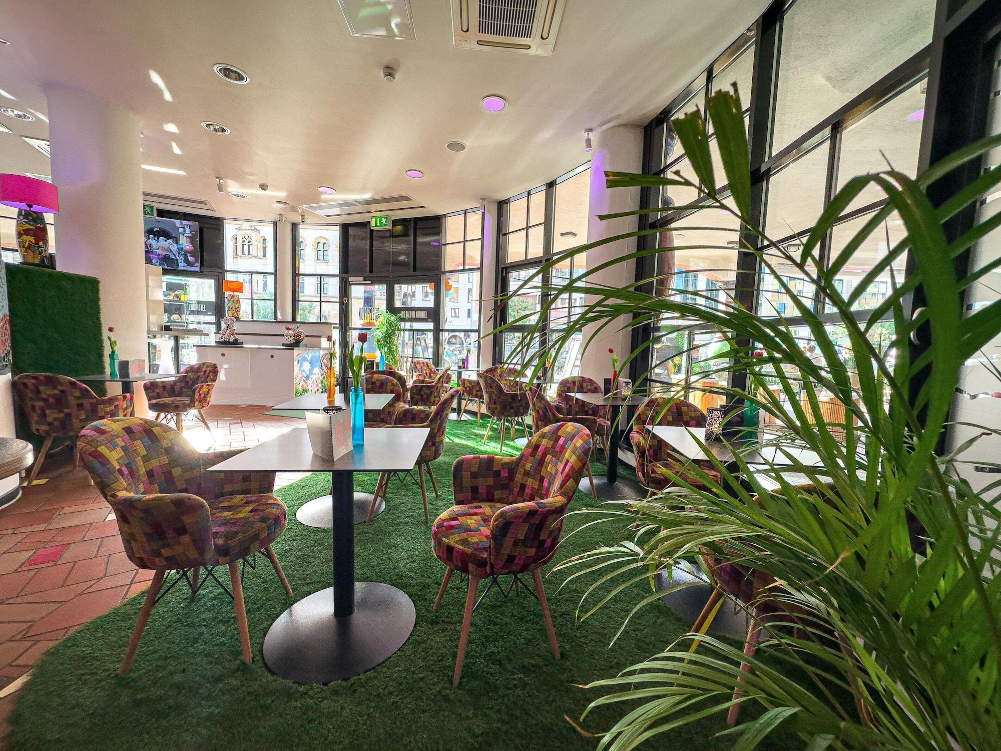 Vista Lobby artHotel Magdeburg