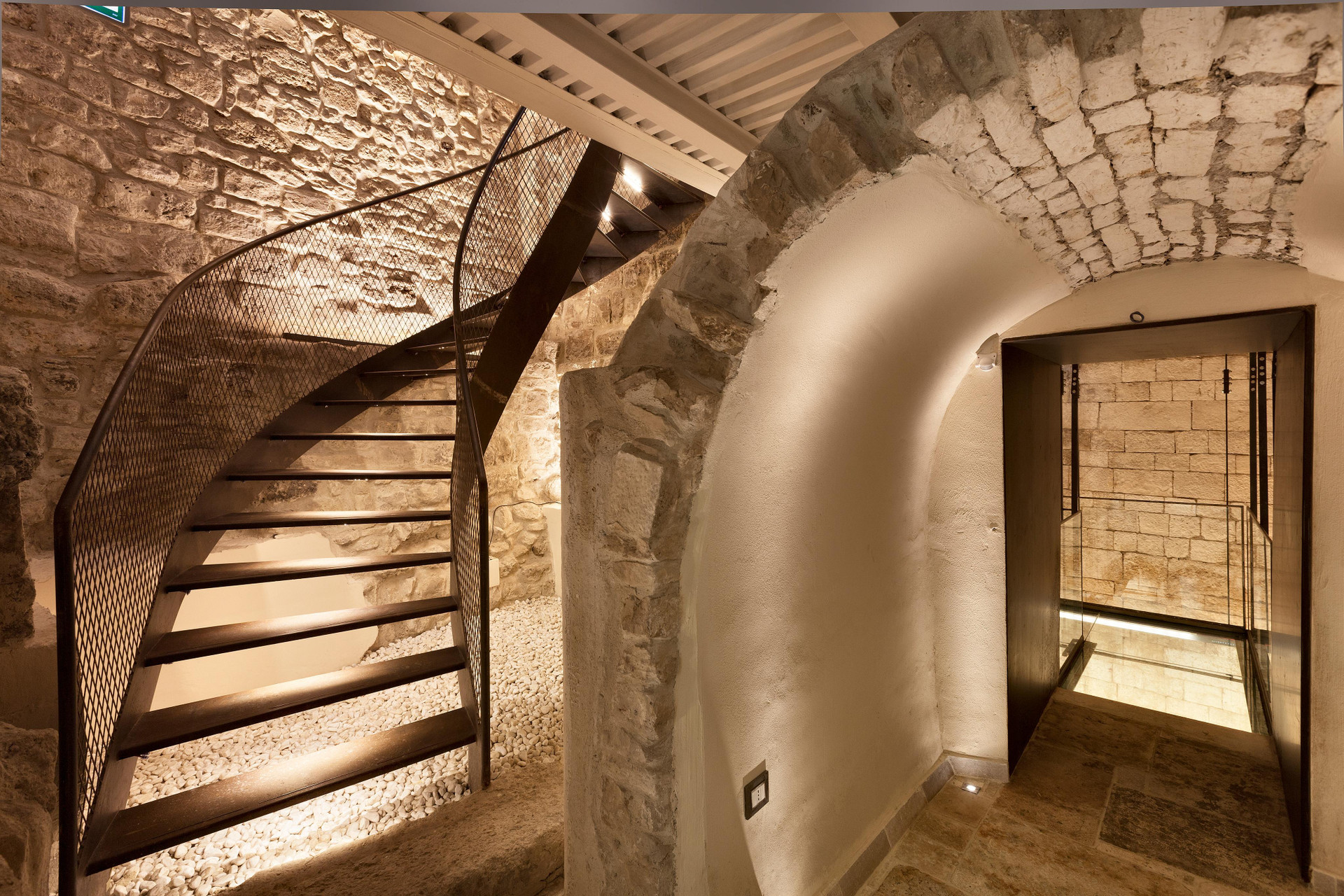Varios Palazzo Calò