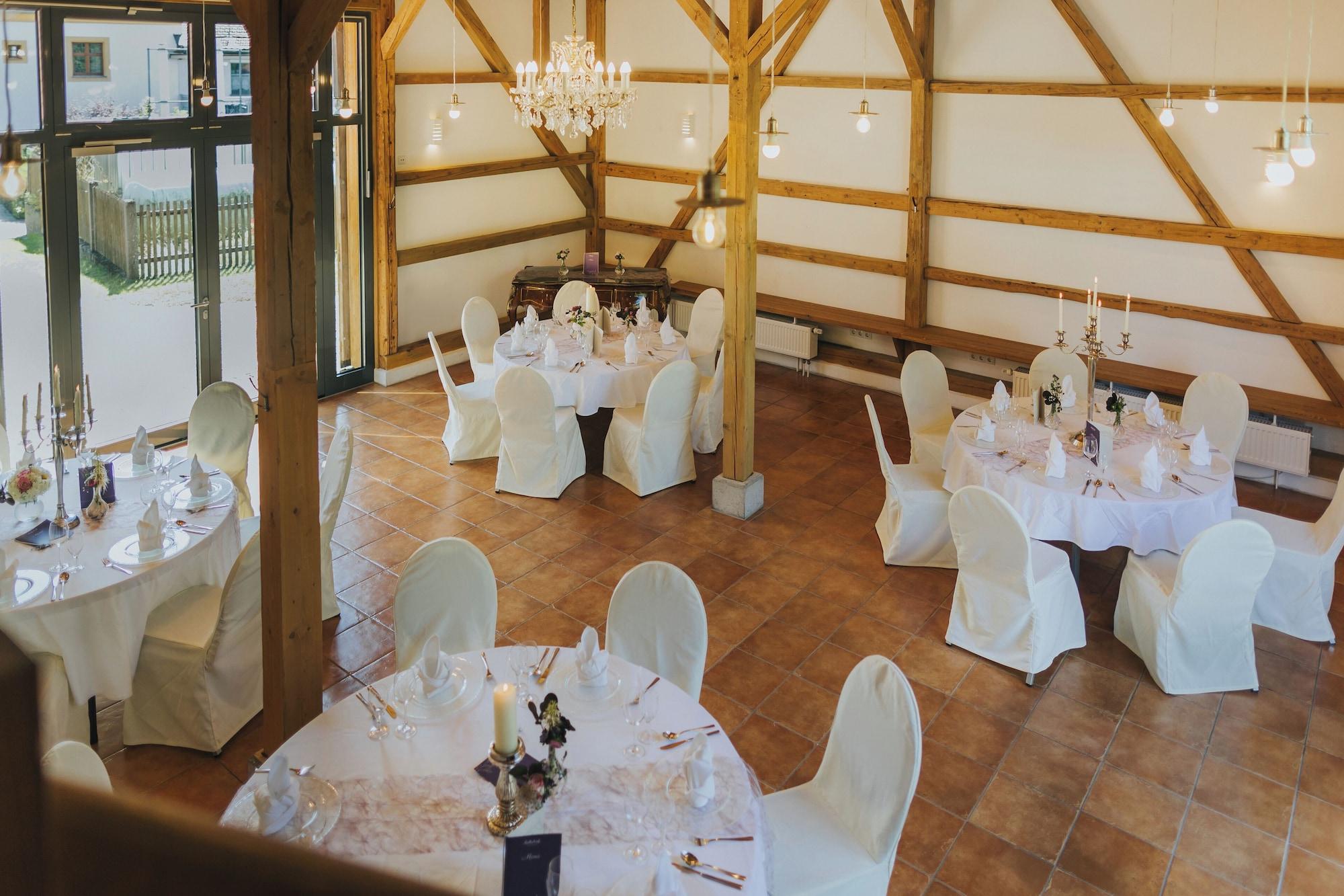 Salón de Baile Hollerhöfe Zu Gast im Dorf