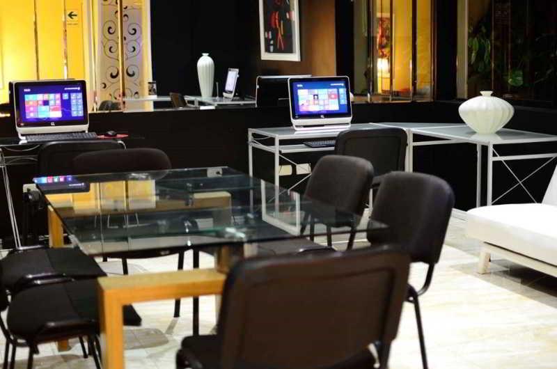 Vista Exterior Casa Andina Standard Trujillo Plaza