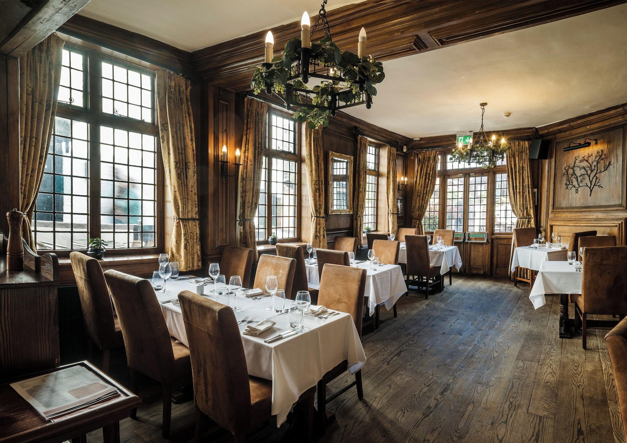 Restaurant The White Hart Hotel