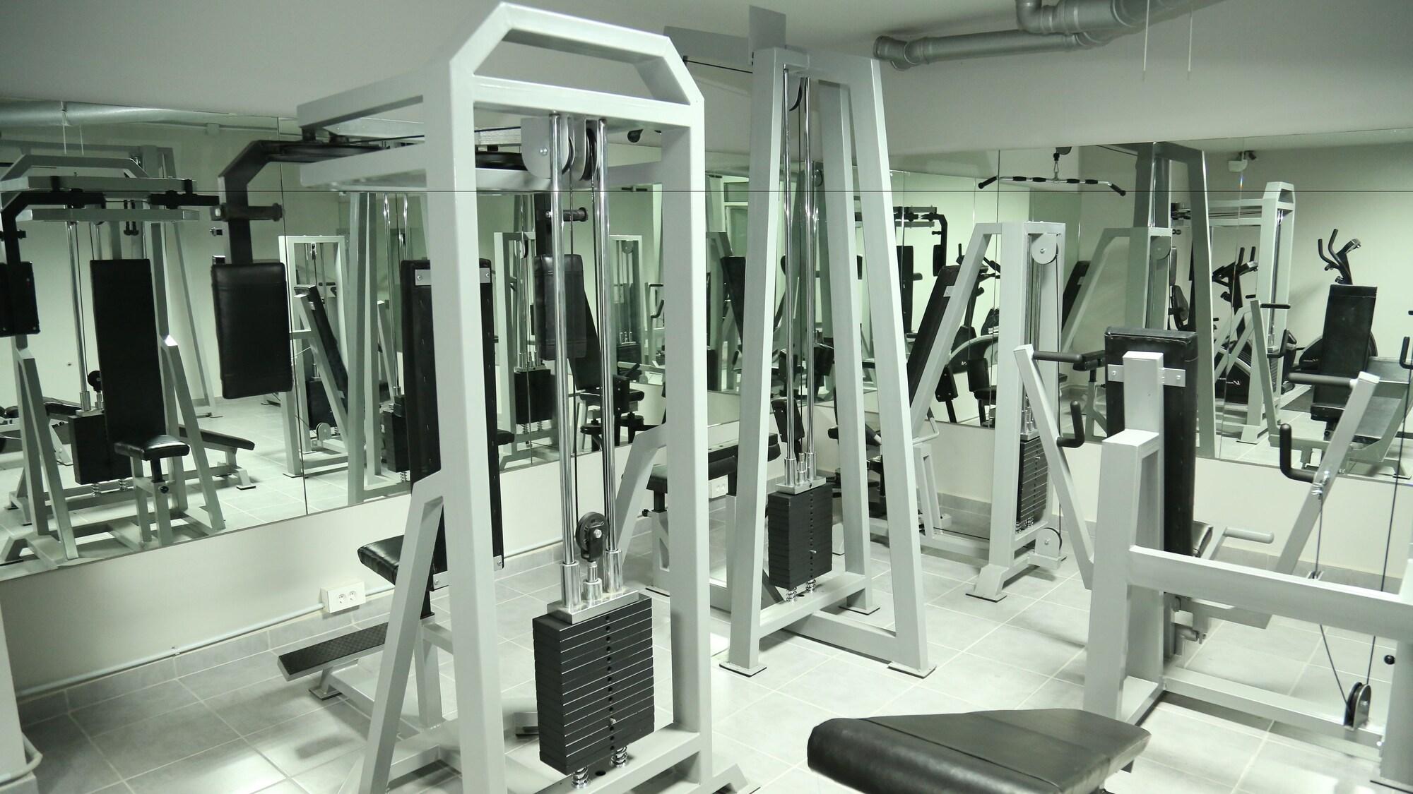 Gimnasio VU'Z Hotel Apt